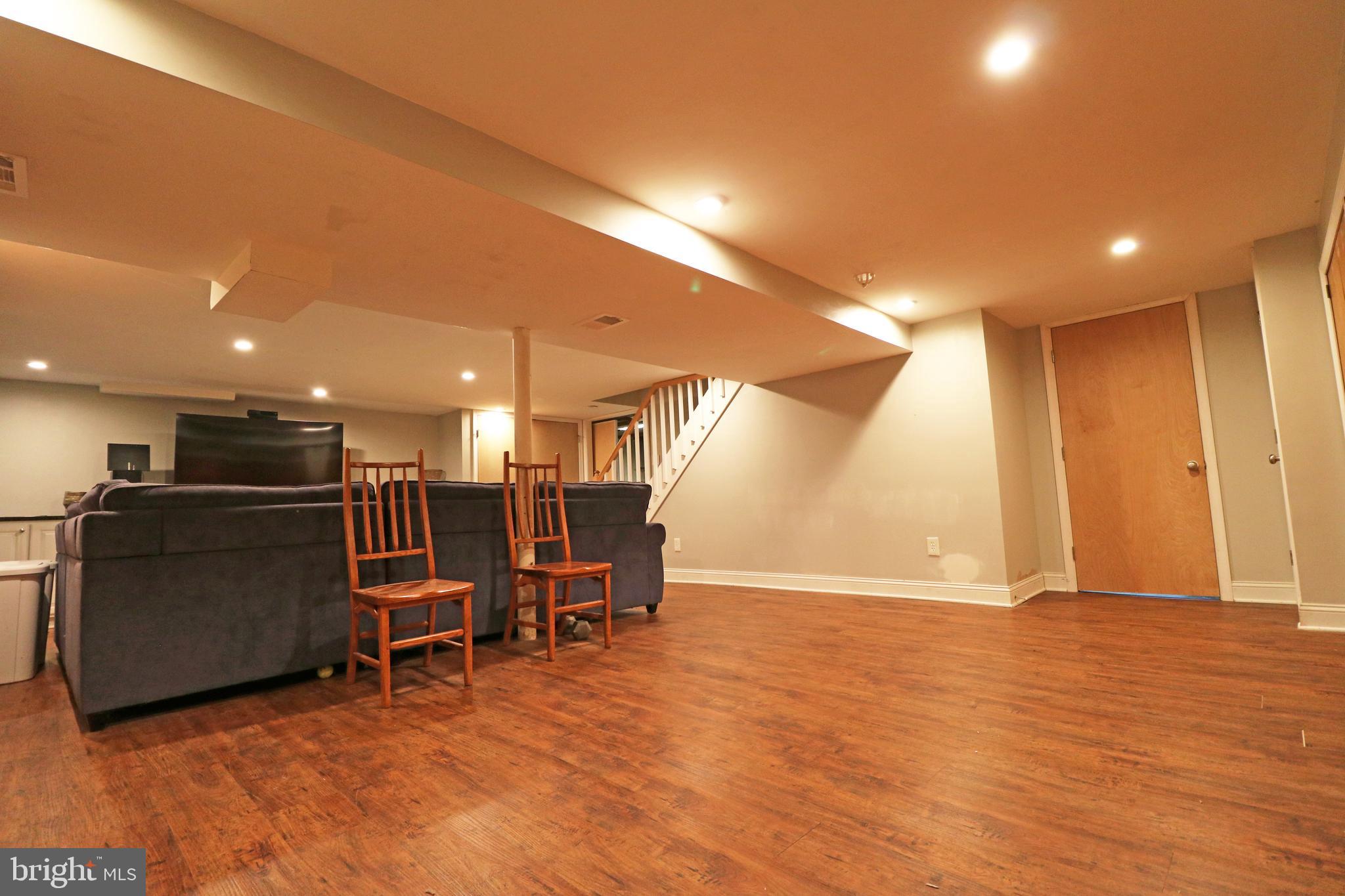 ROLLING GREEN - Residential