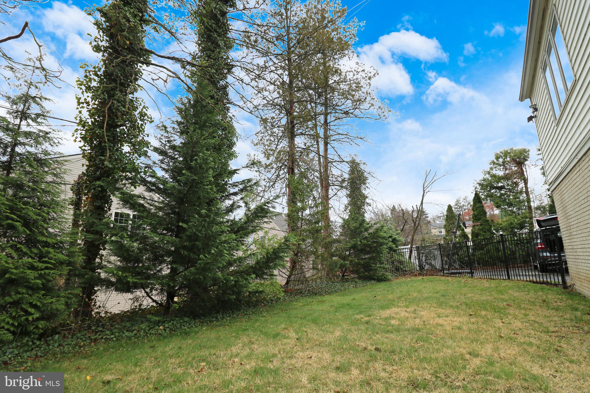 ROLLING GREEN - Residential