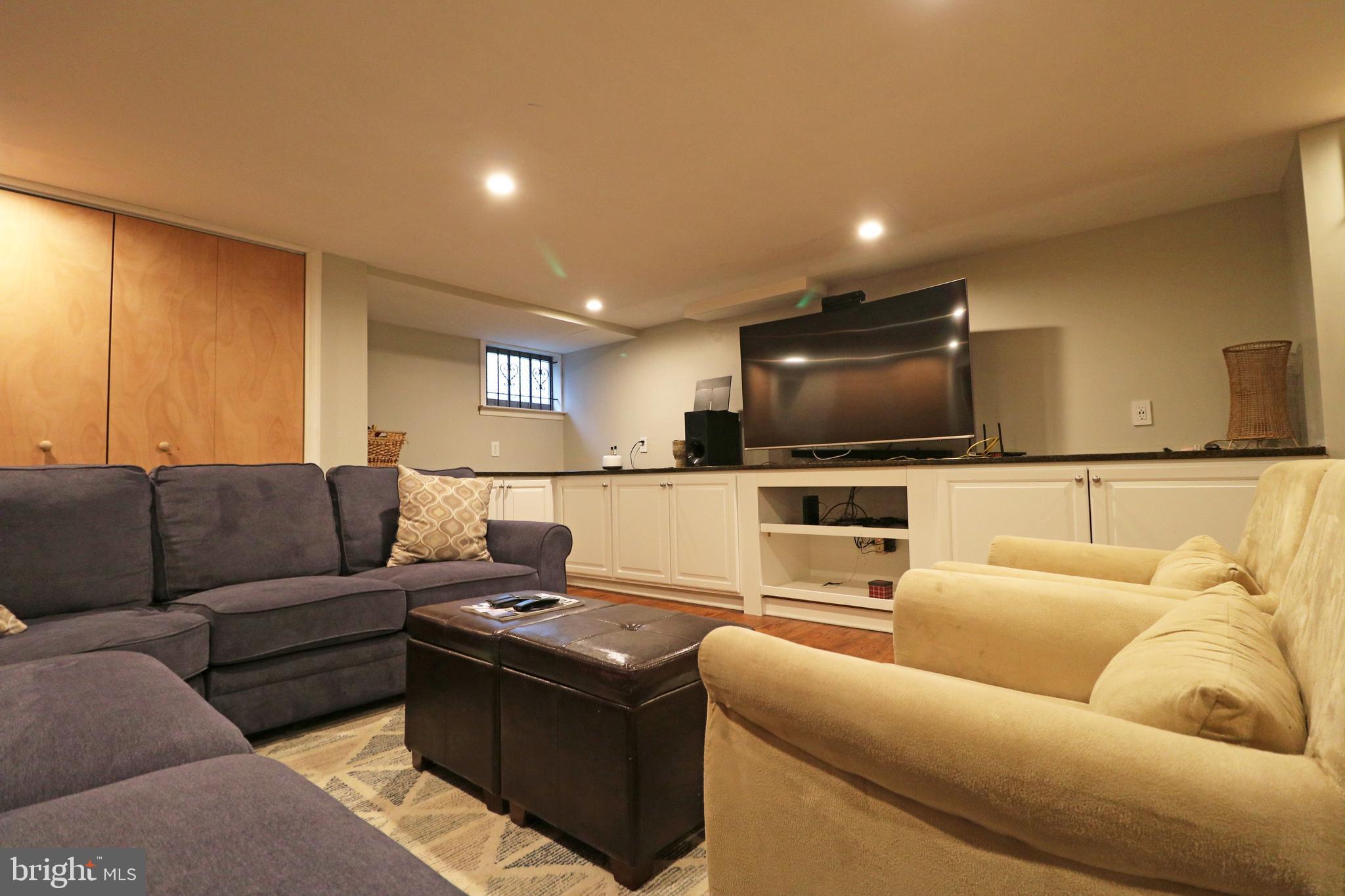 ROLLING GREEN - Residential