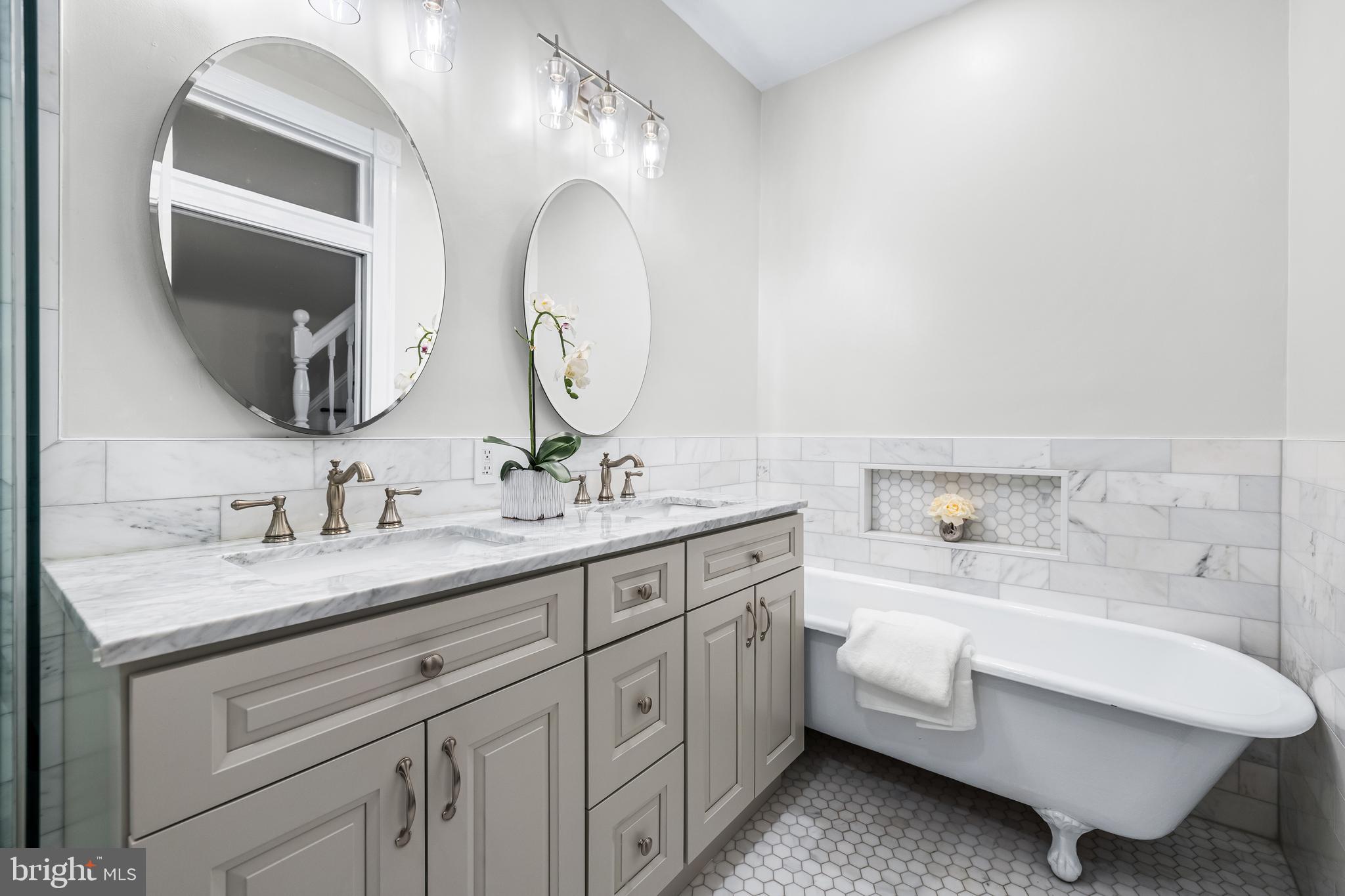 PATTERSON PARK - Residential