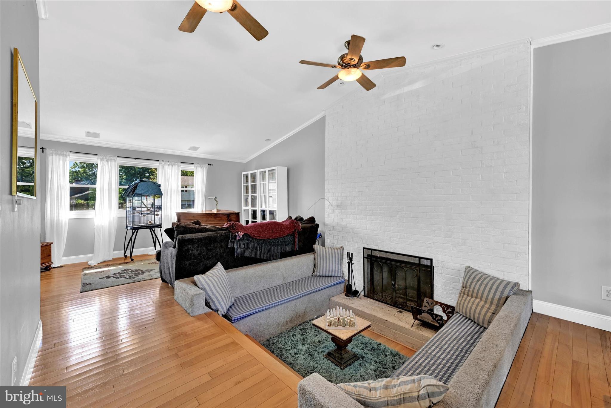 SPRINGDALE - Residential