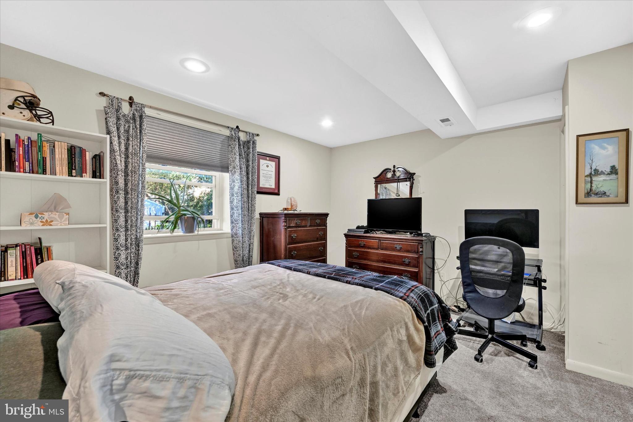 SPRINGDALE - Residential