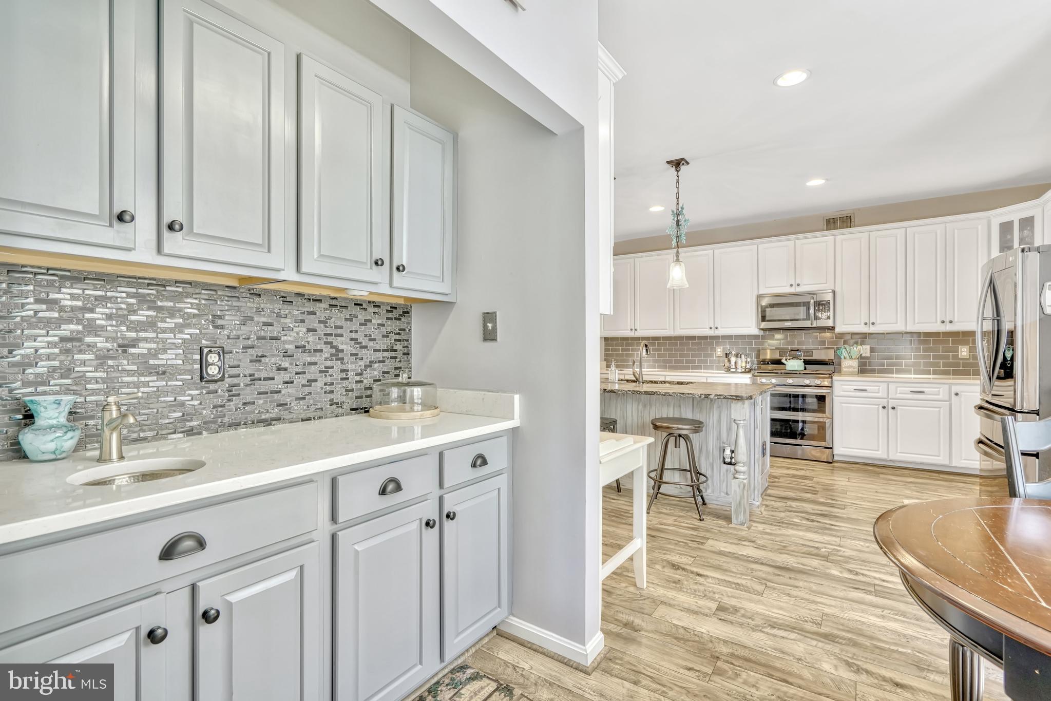 SUMNER LAKE - Residential