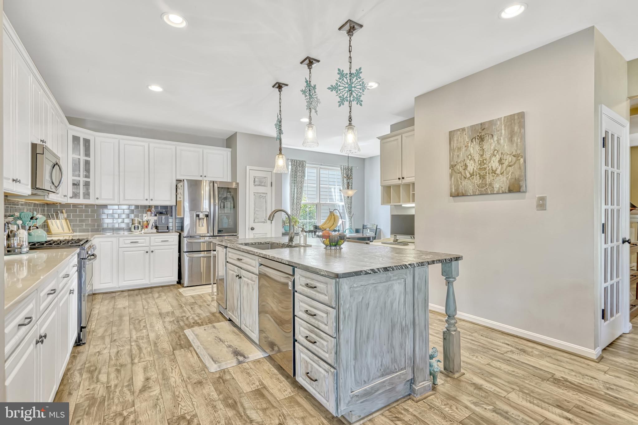 SUMNER LAKE - Residential