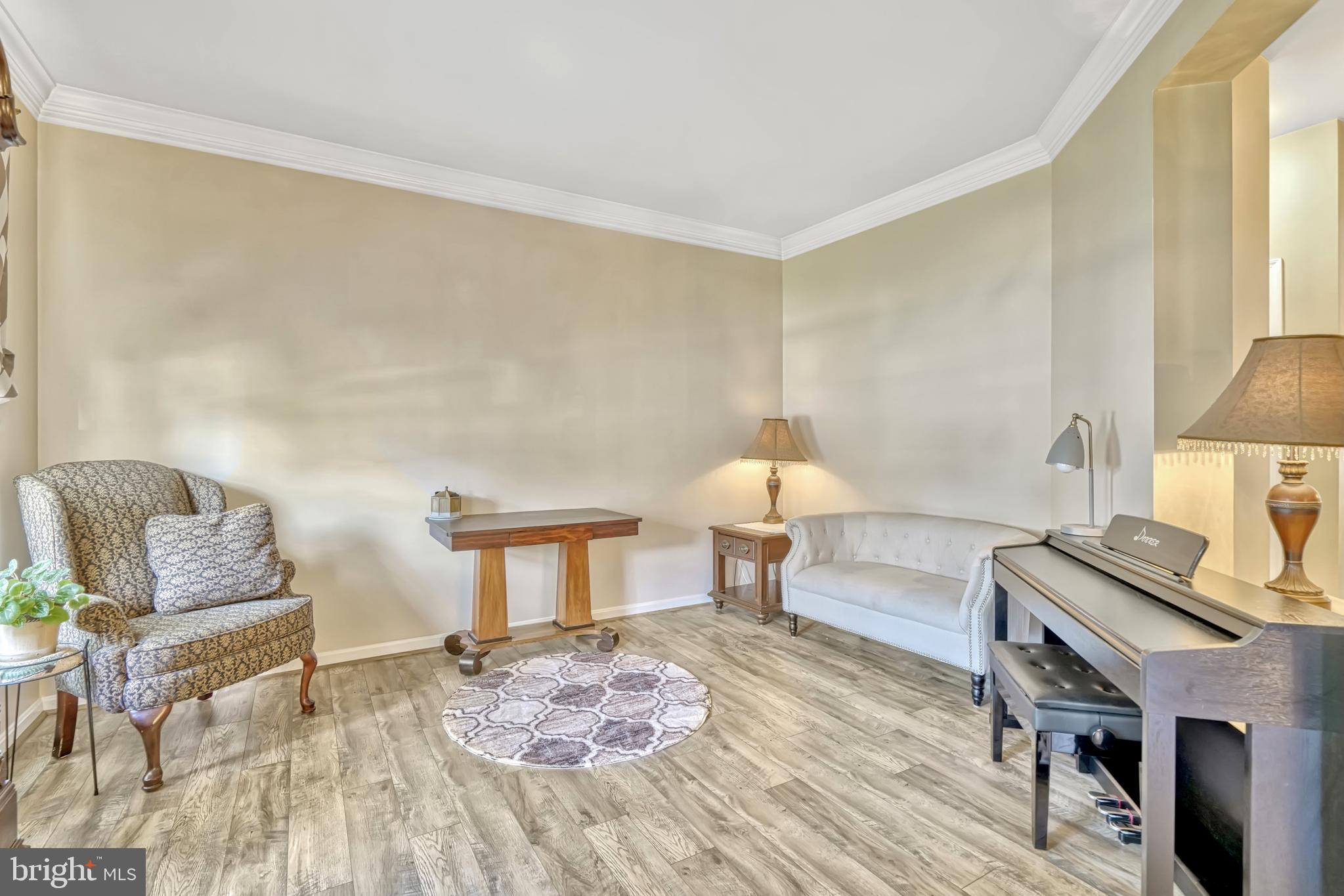 SUMNER LAKE - Residential