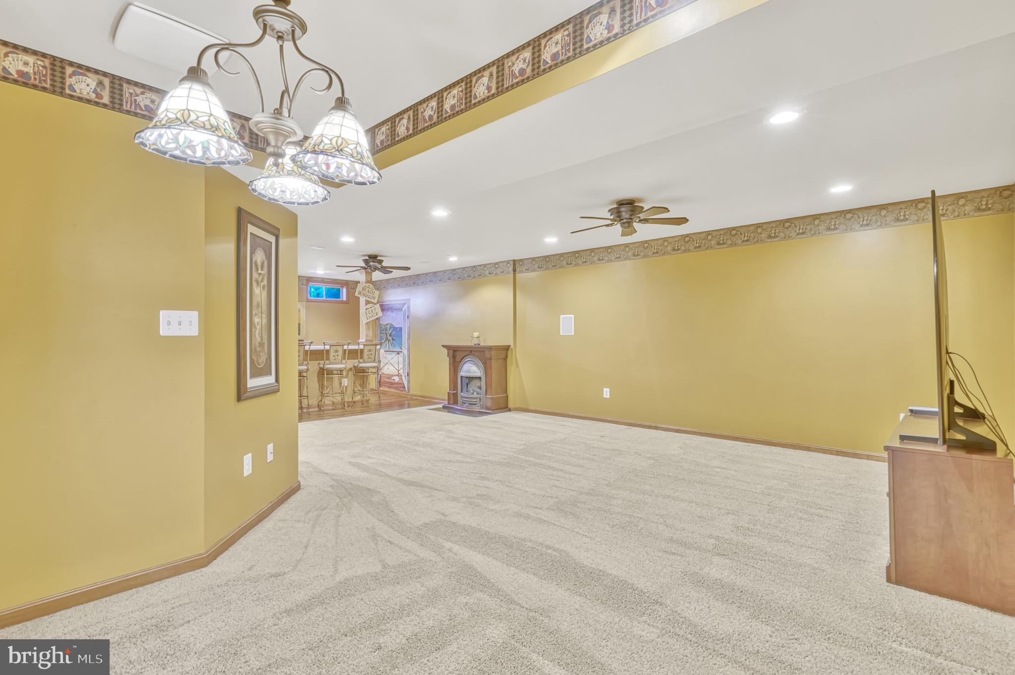 SUMNER LAKE - Residential