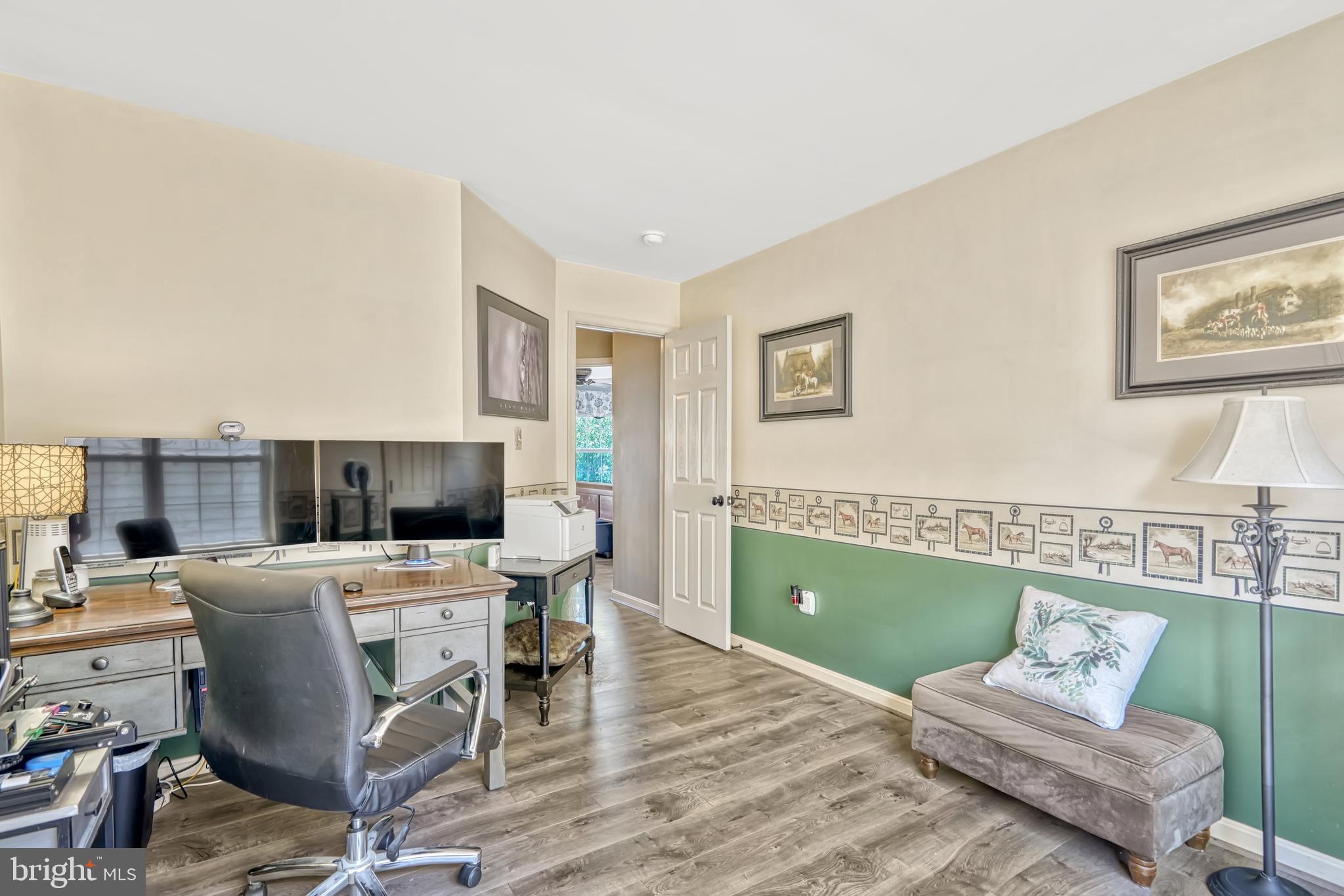 SUMNER LAKE - Residential