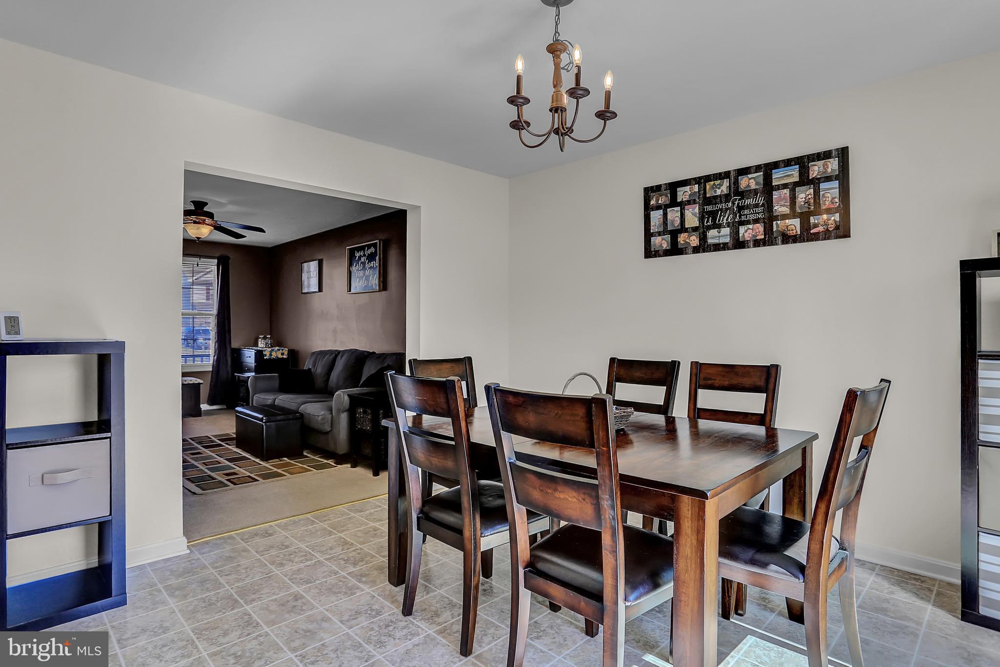 OAK HILLS - Residential