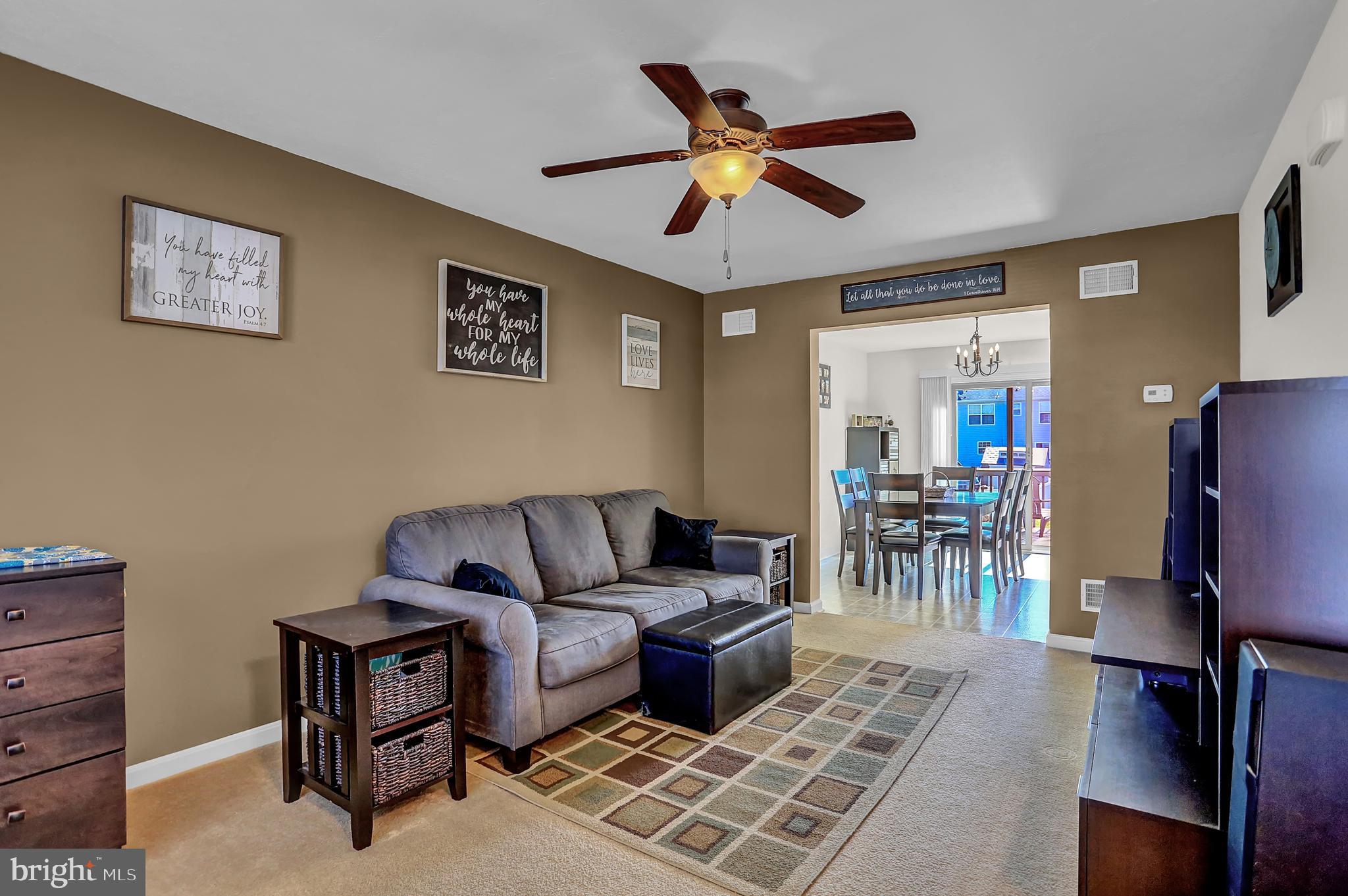 OAK HILLS - Residential