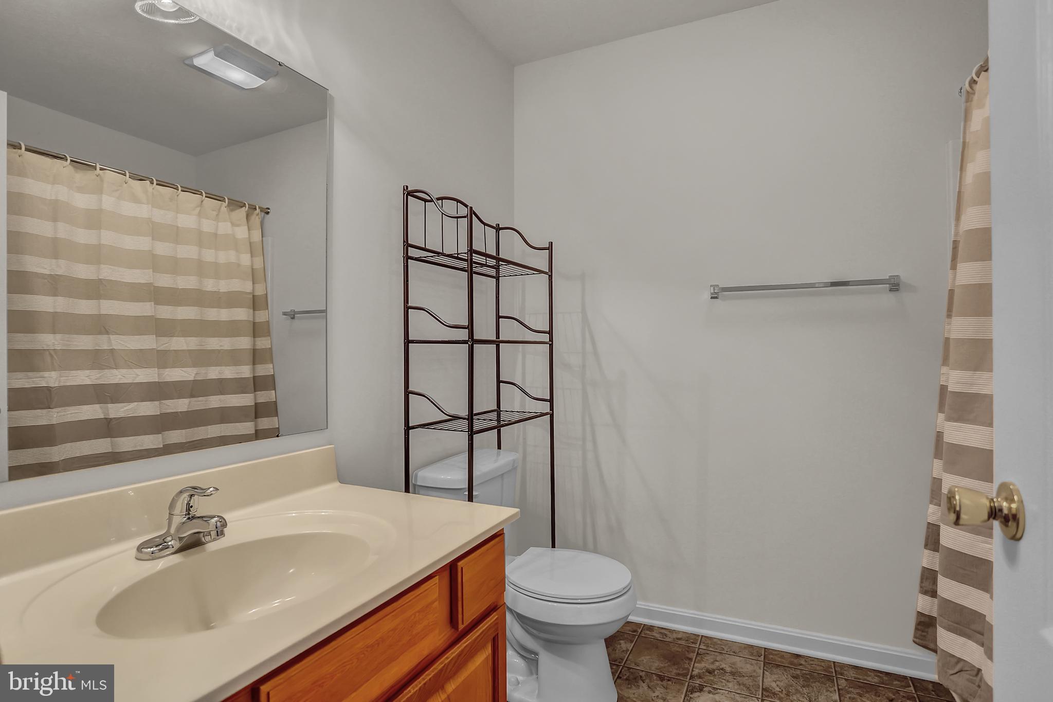 OAK HILLS - Residential