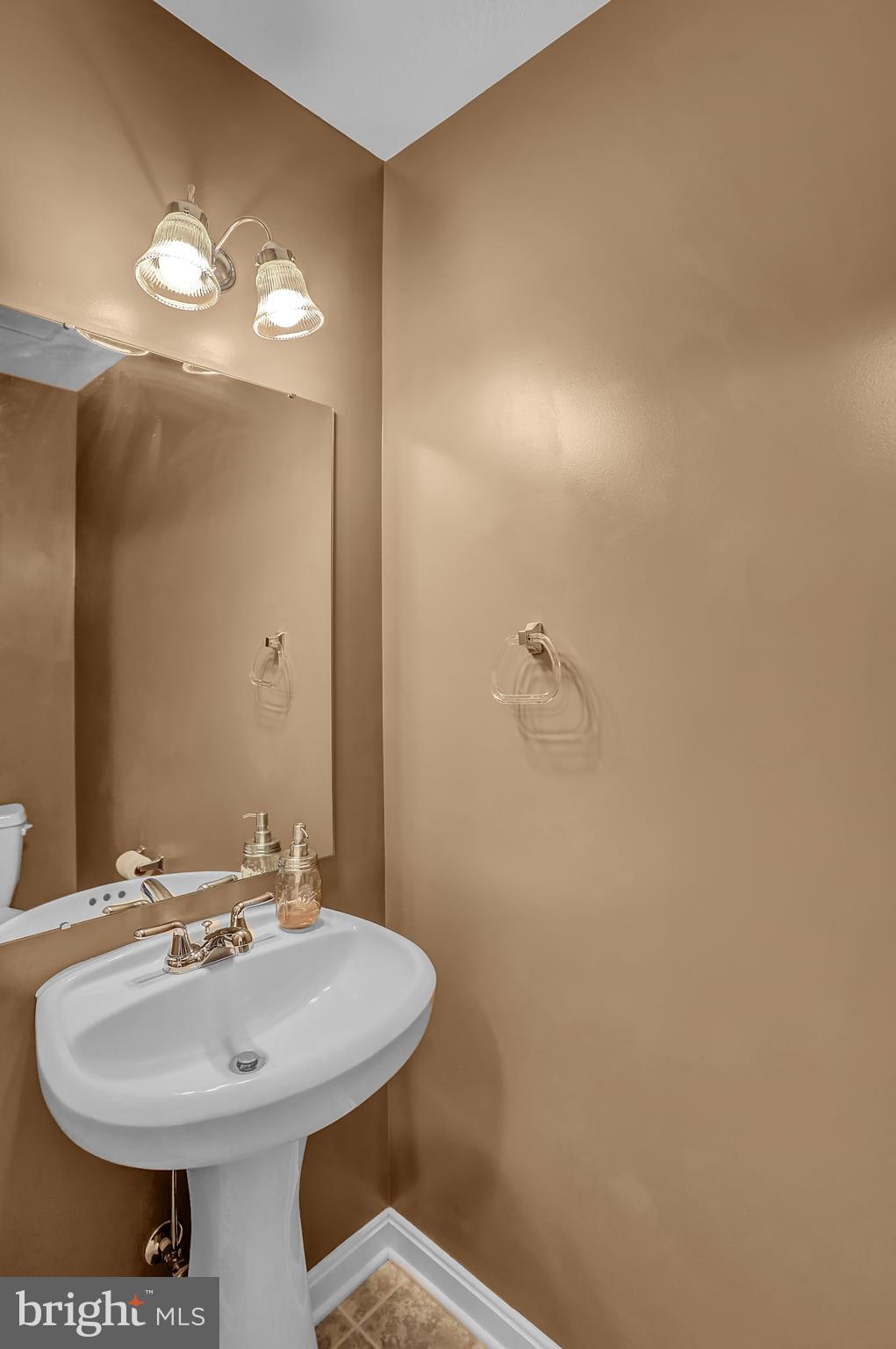 OAK HILLS - Residential