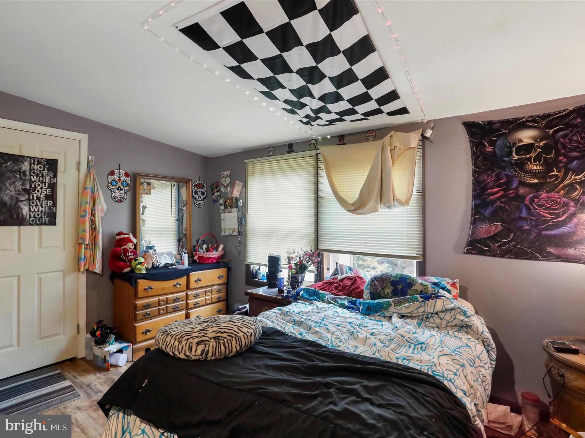 MOUNTAINEER VILLAGE - Residential