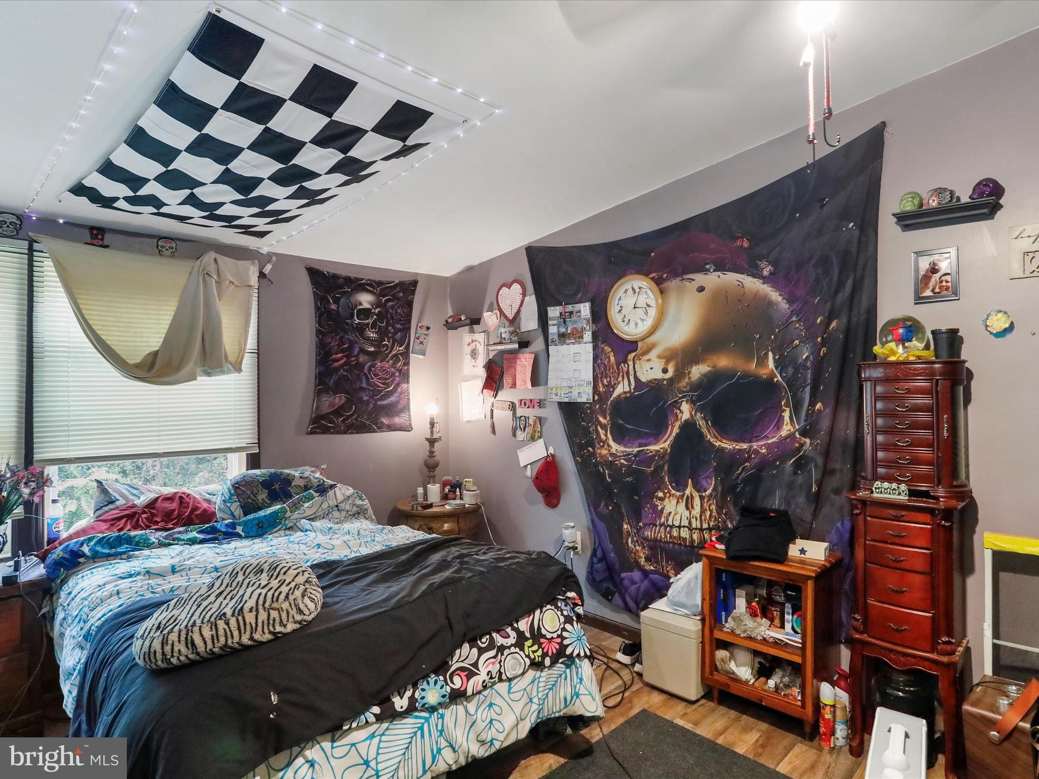 MOUNTAINEER VILLAGE - Residential