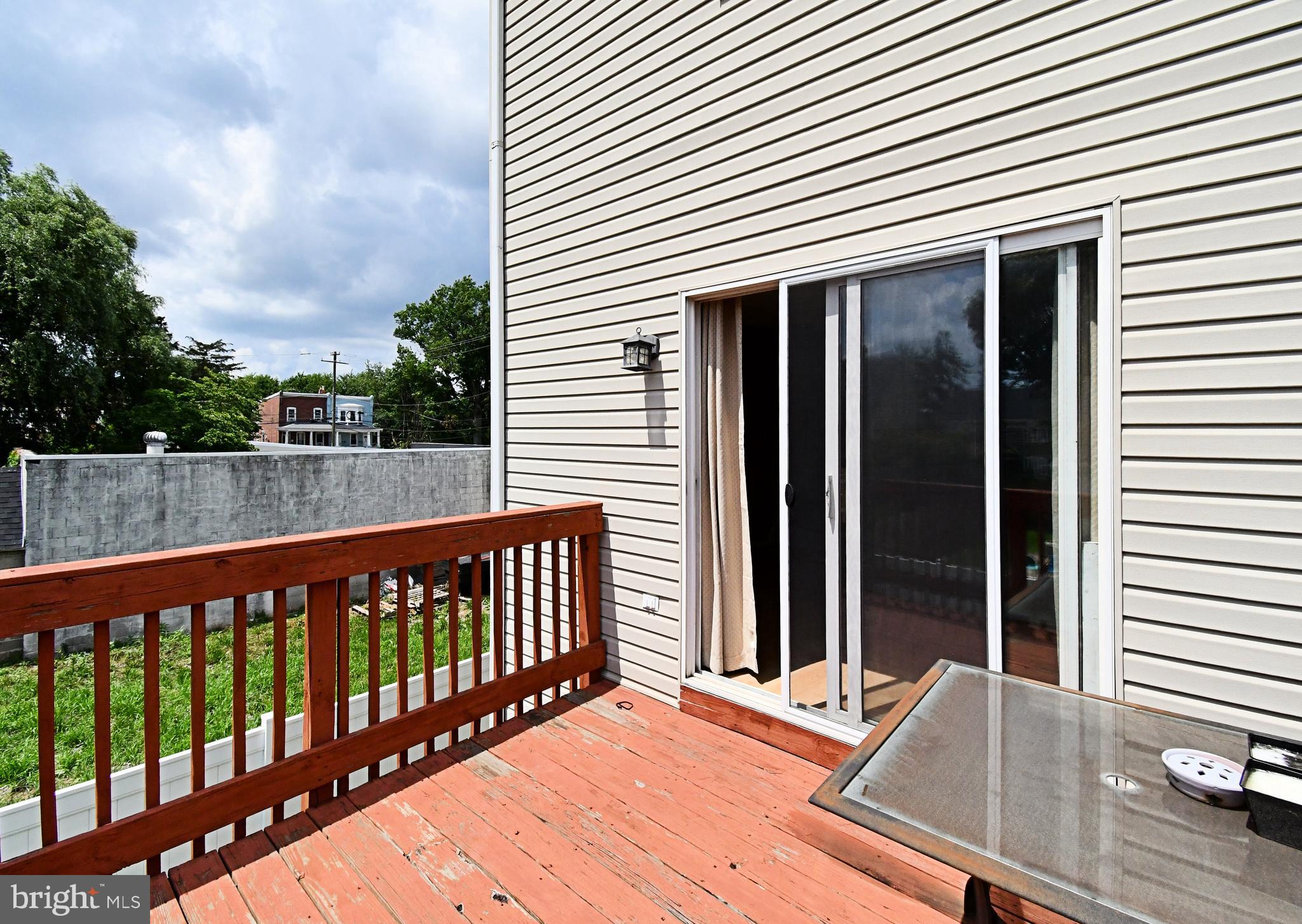 OAKWOOD TERRACE - Residential