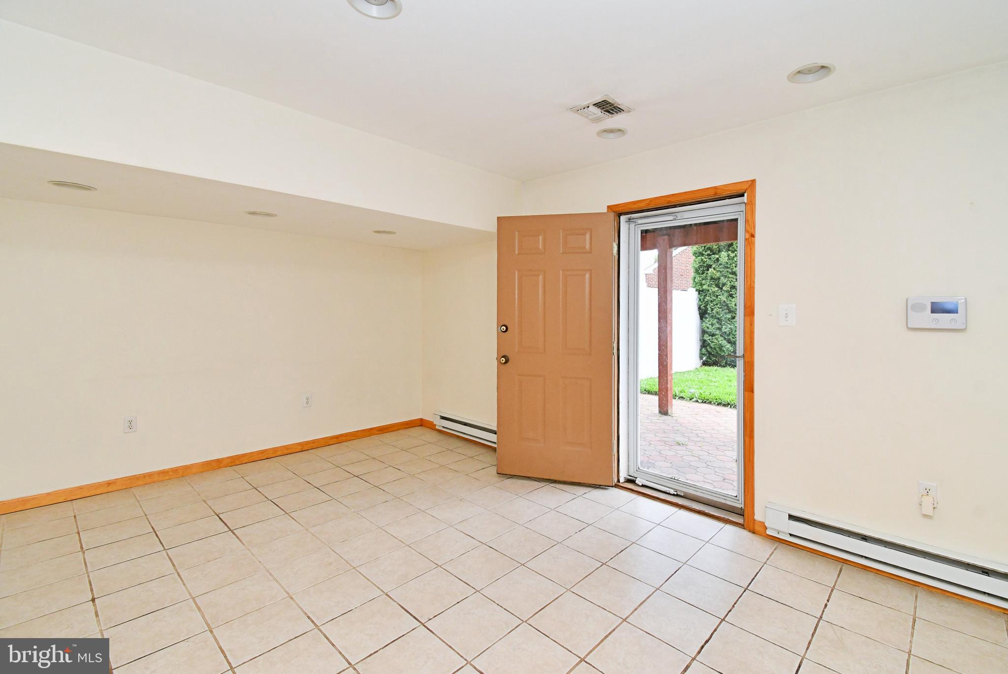 OAKWOOD TERRACE - Residential