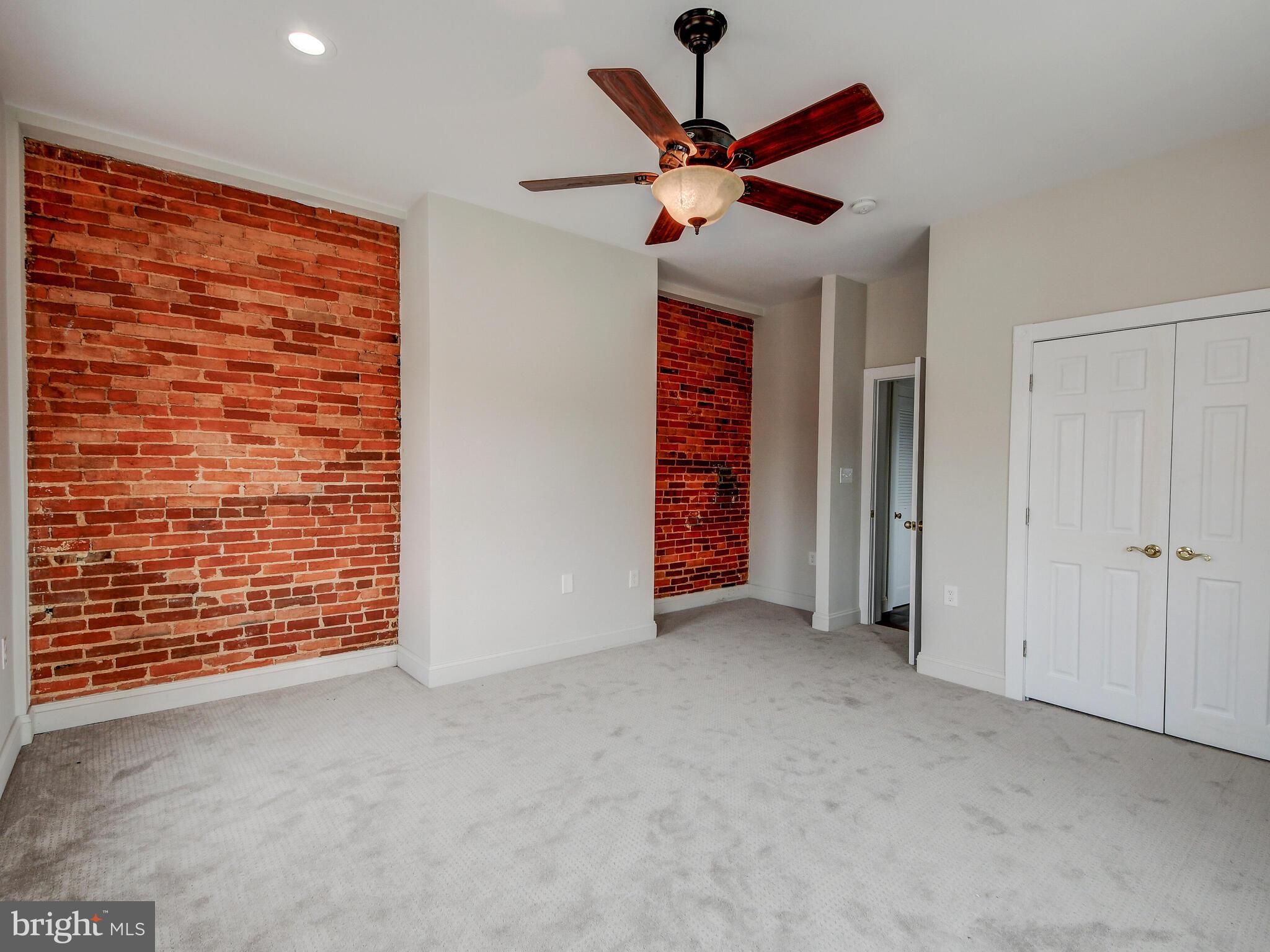 WASHINGTON HILL - Residential Lease