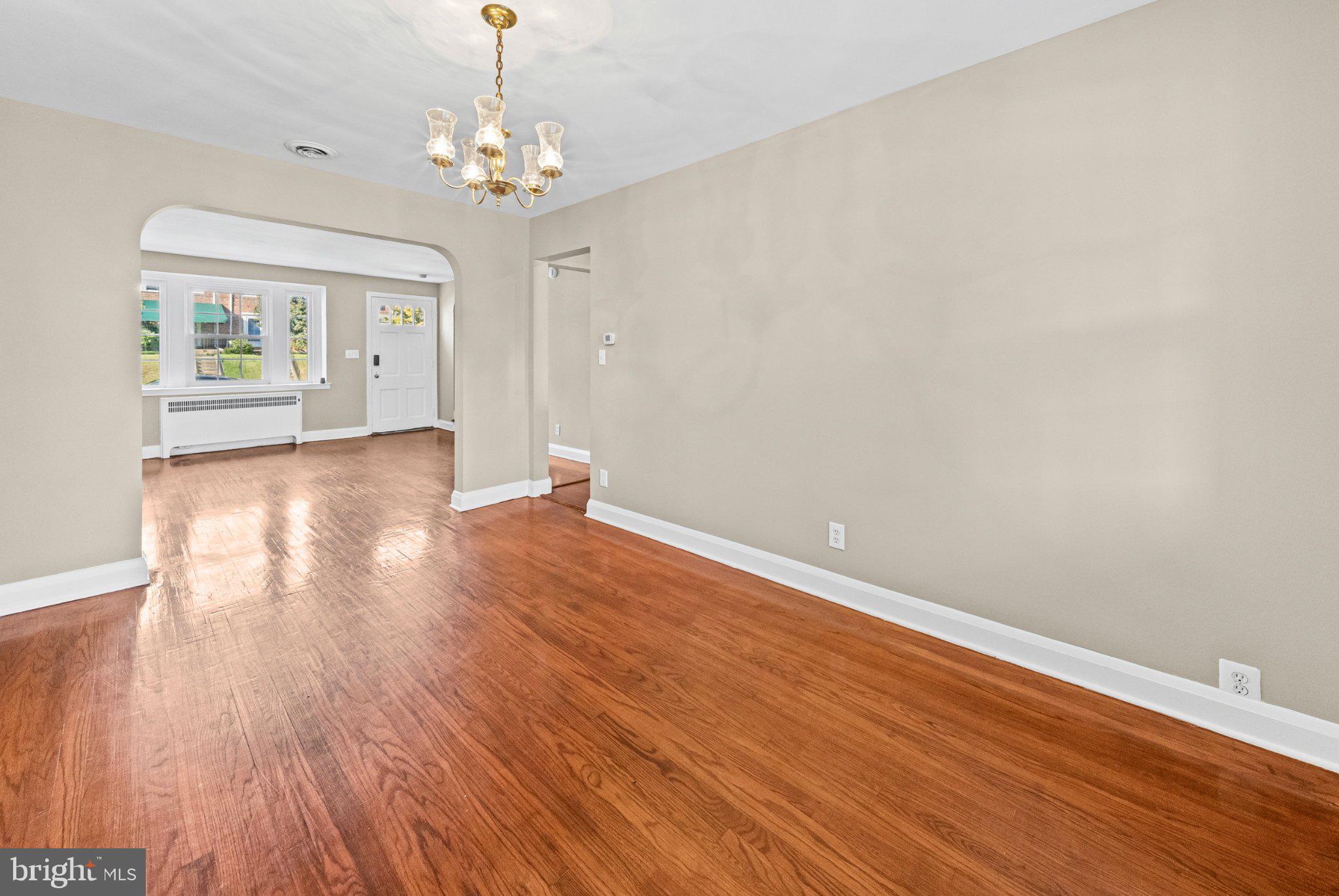 205 RIDGE AVENUE