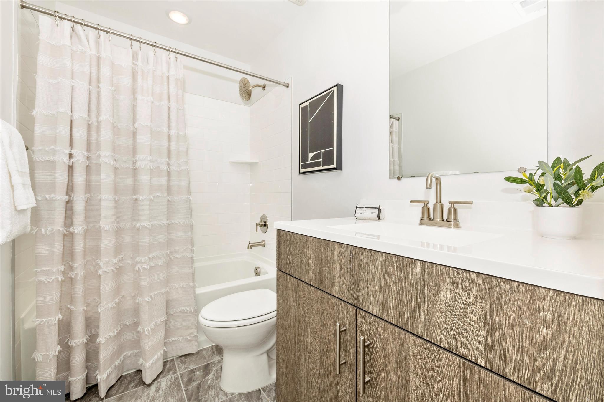 GAMBRILL GLENN - Residential