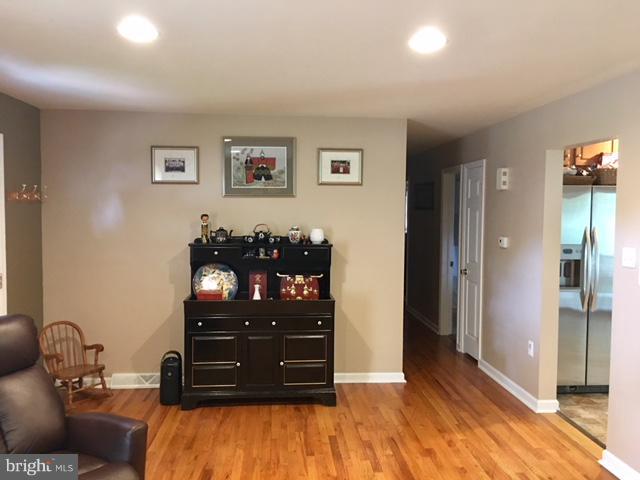 FALLING SPRING - Residential