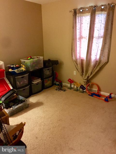 FALLING SPRING - Residential