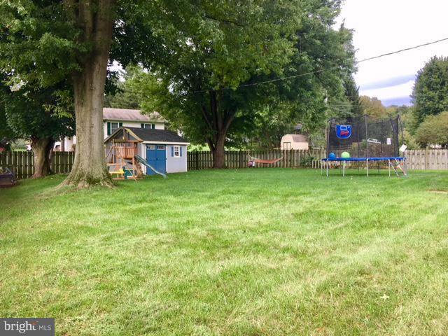 FALLING SPRING - Residential