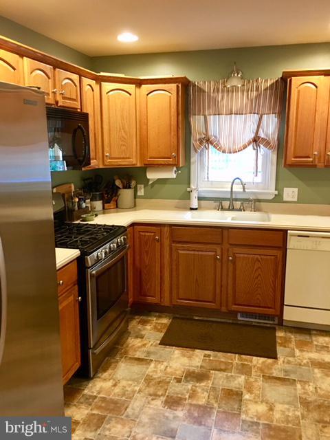 FALLING SPRING - Residential