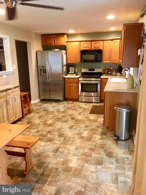 FALLING SPRING - Residential