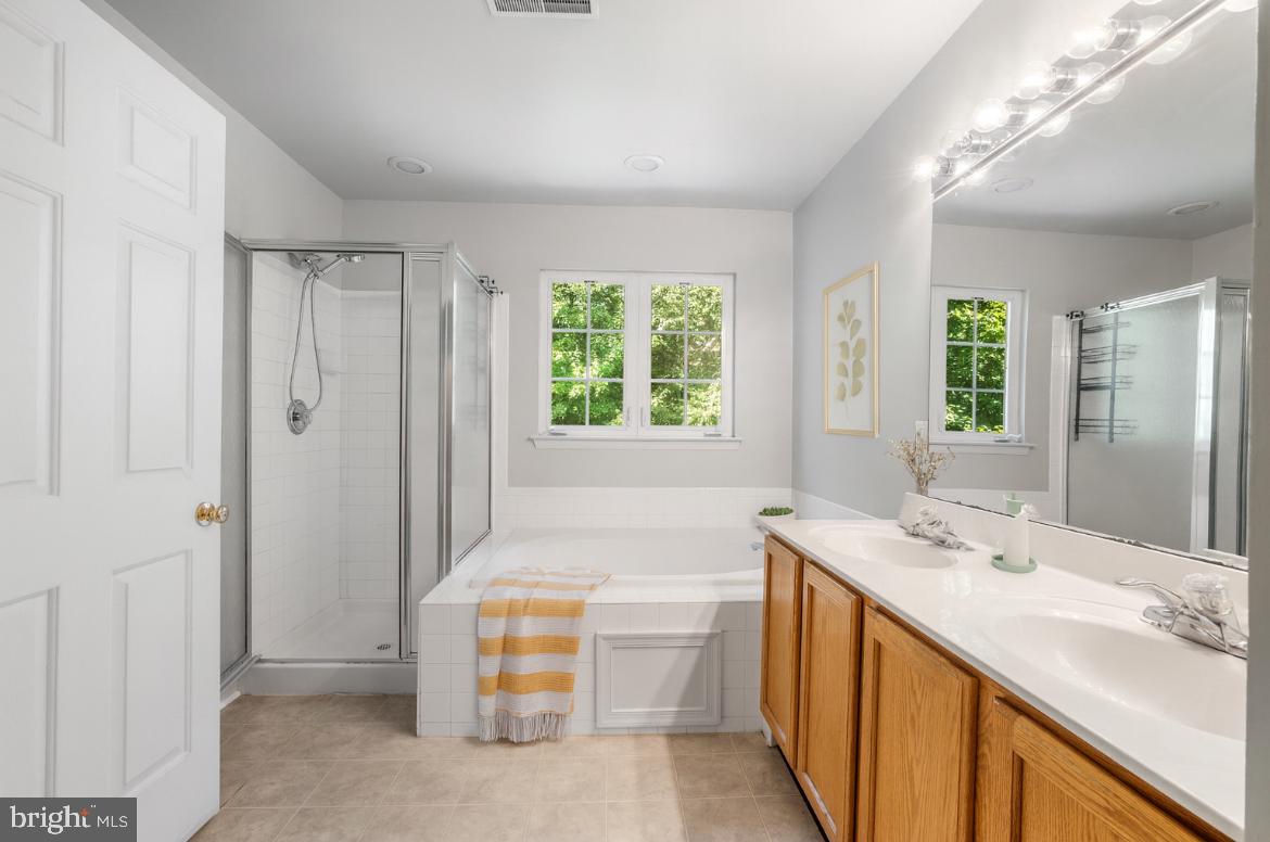 VILLAGES OF URBANA - Residential