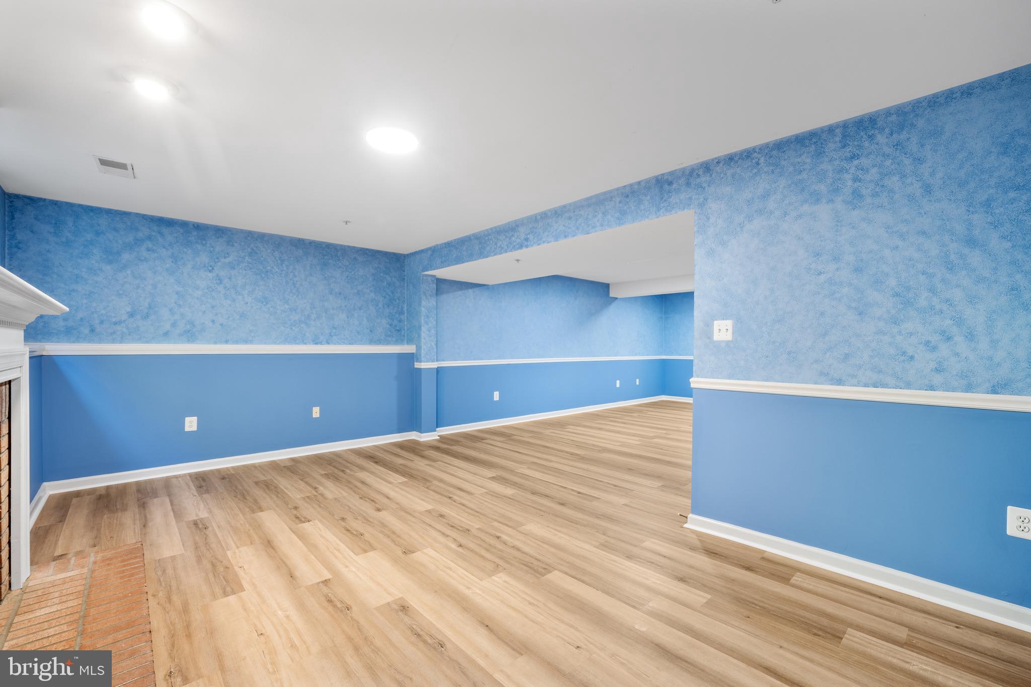 VILLAGES OF URBANA - Residential