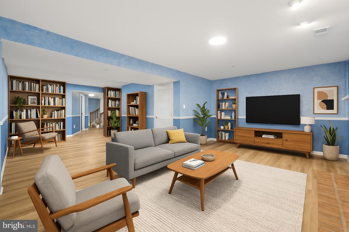 VILLAGES OF URBANA - Residential