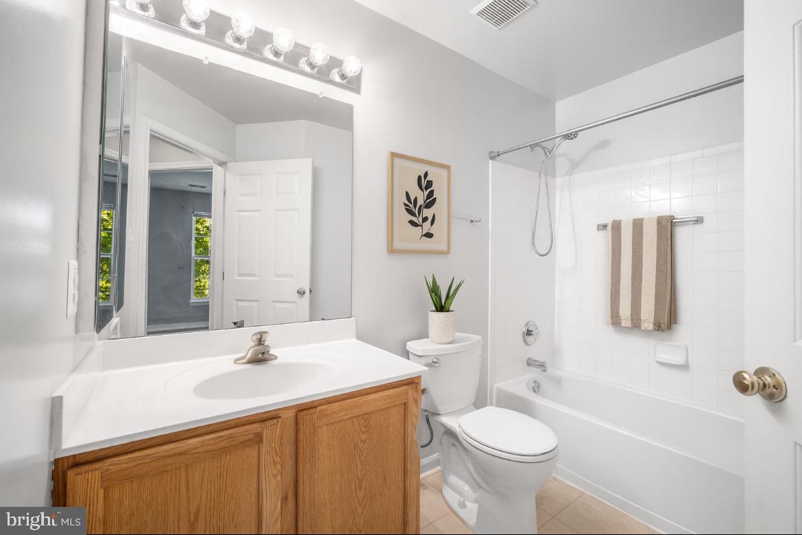 VILLAGES OF URBANA - Residential