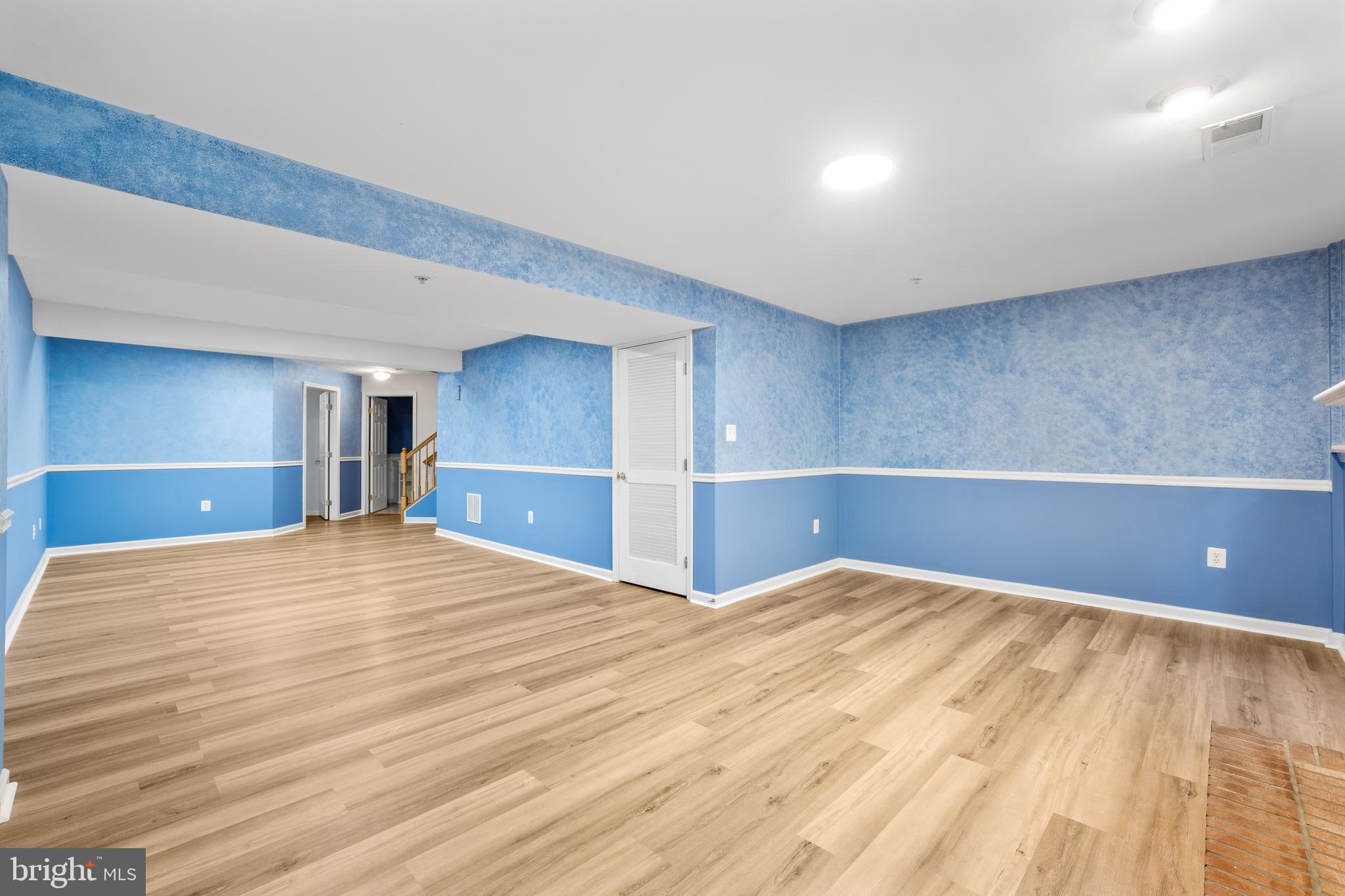 VILLAGES OF URBANA - Residential