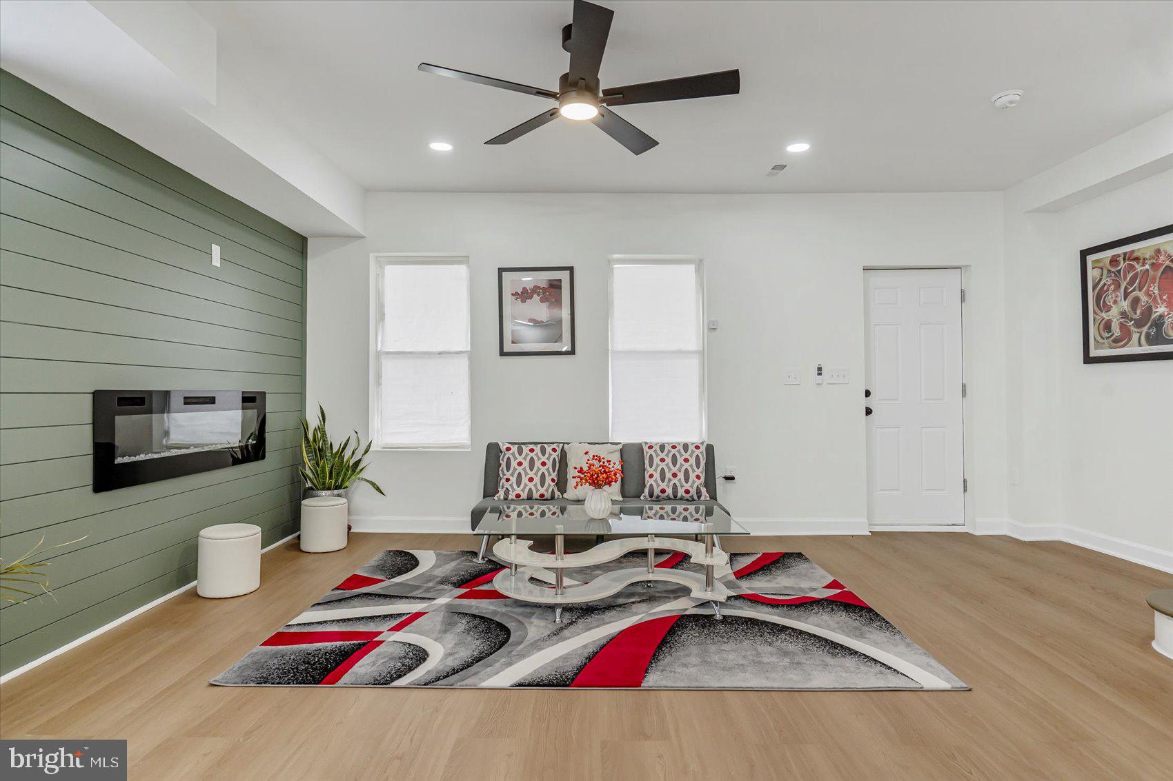 MONDAWMIN - Residential