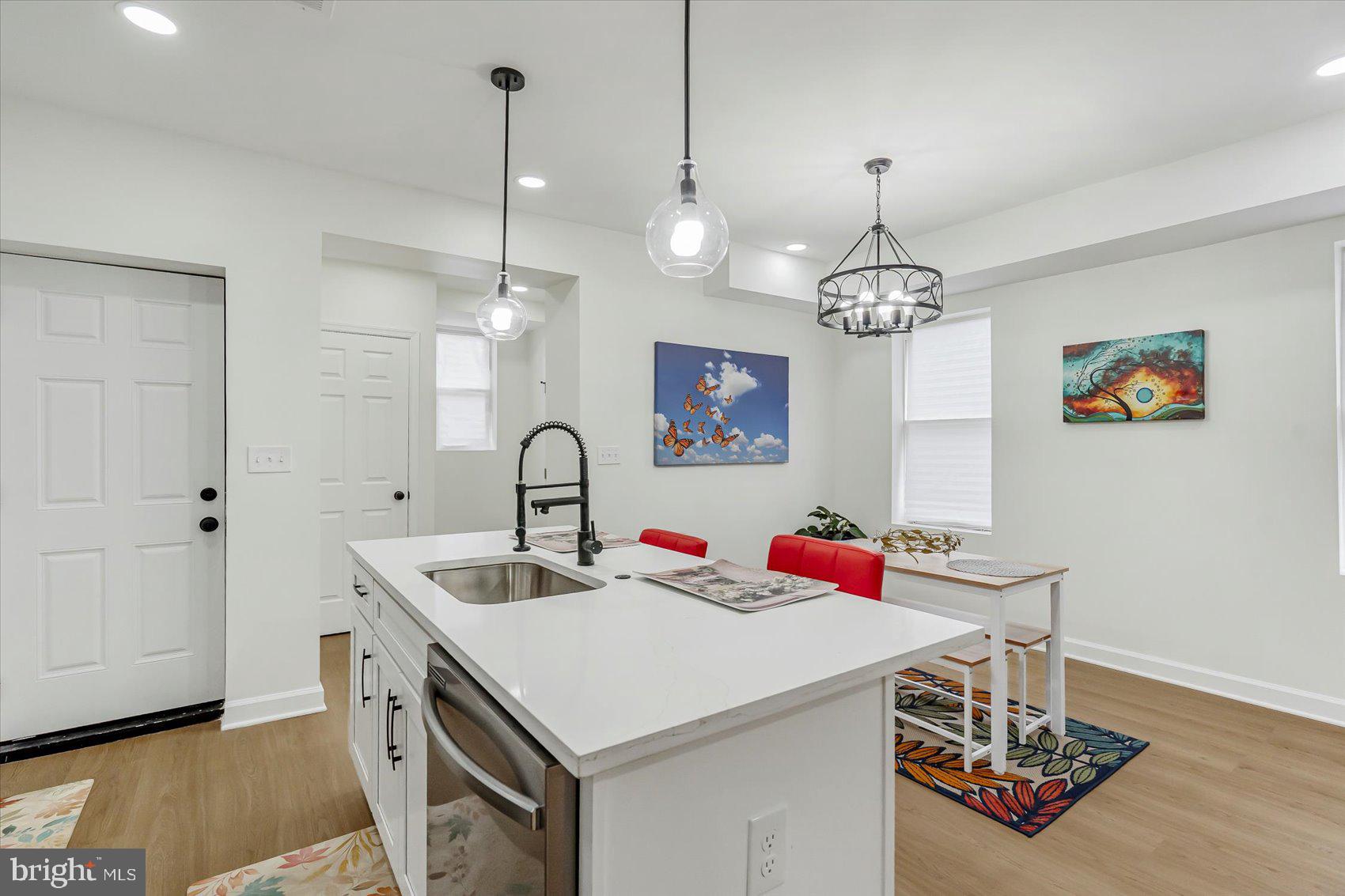 MONDAWMIN - Residential