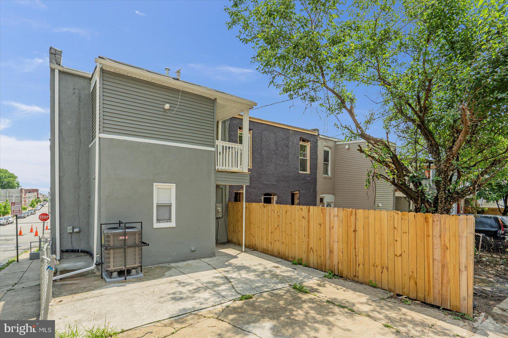 MONDAWMIN - Residential