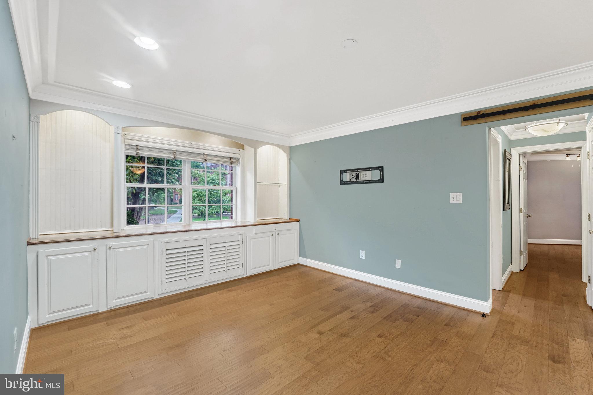 POTOWMACK CROSSING - Residential Lease