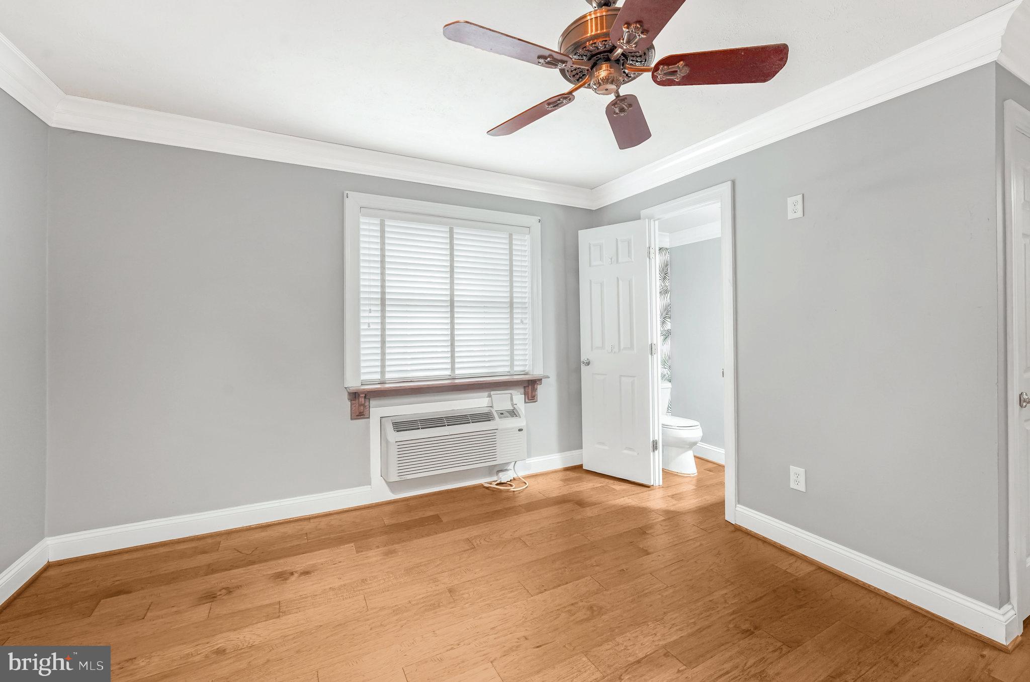 POTOWMACK CROSSING - Residential Lease