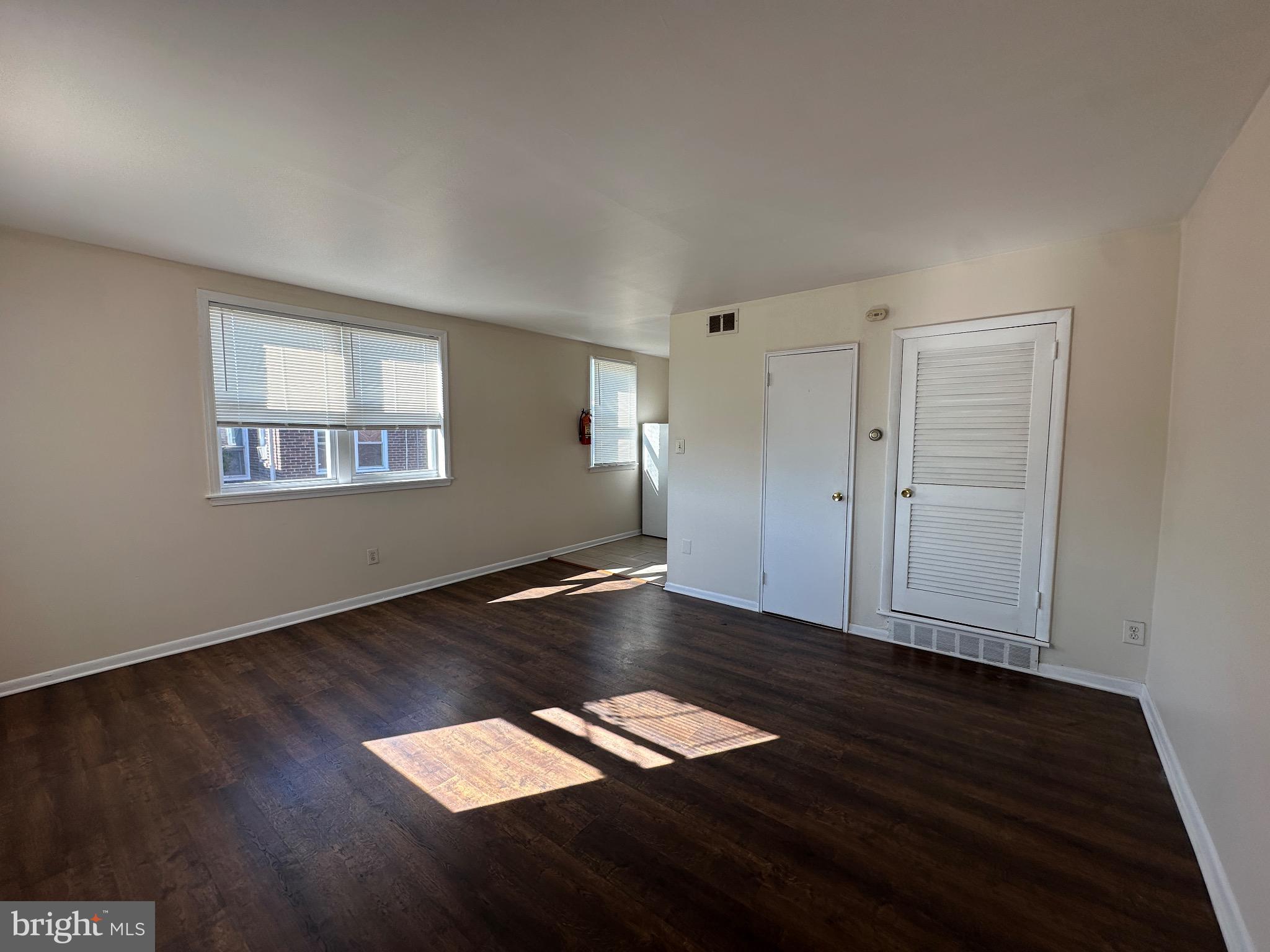 OLNEY - Residential Lease