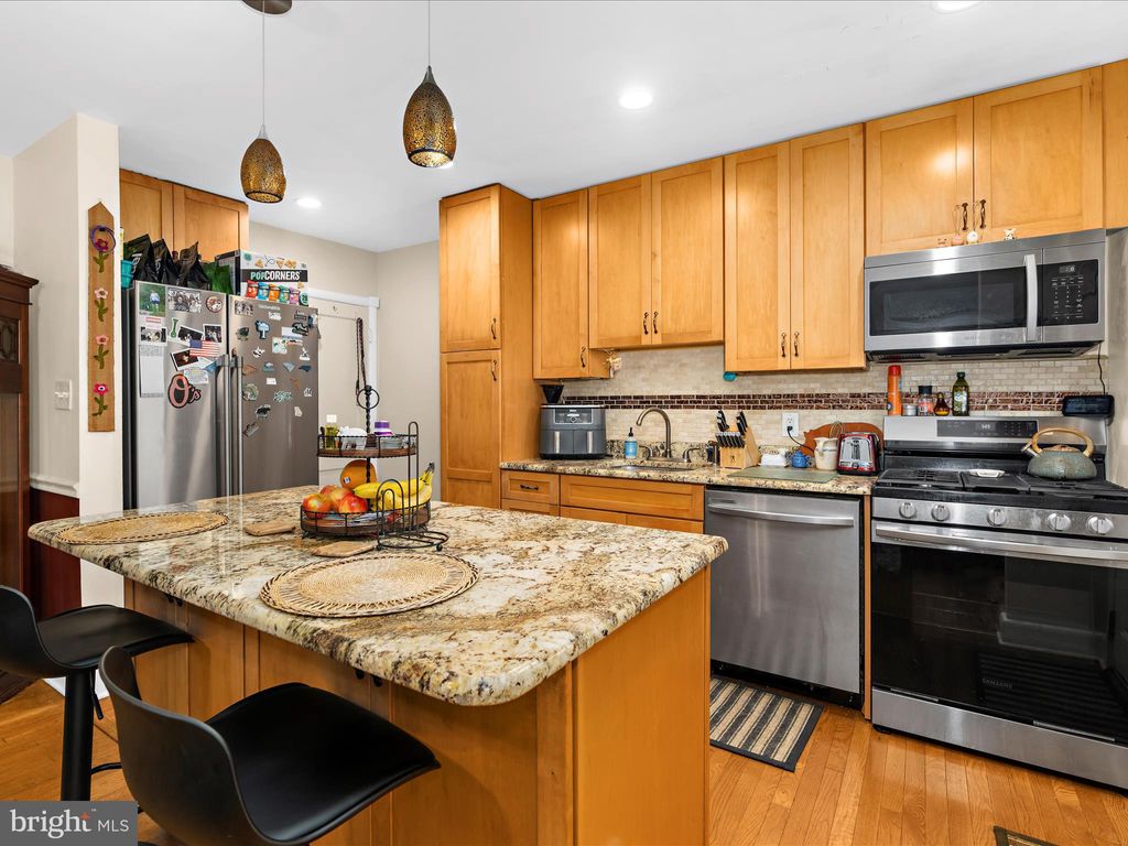 Photo of 6618 Altamont Avenue, CATONSVILLE, MD 21228 (MLS # MDBC2143616)