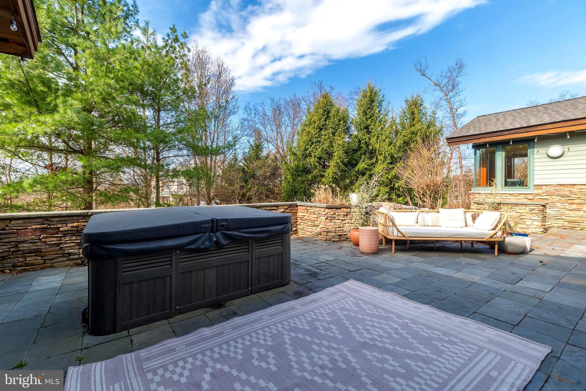 QUAIL RIDGE - Residential