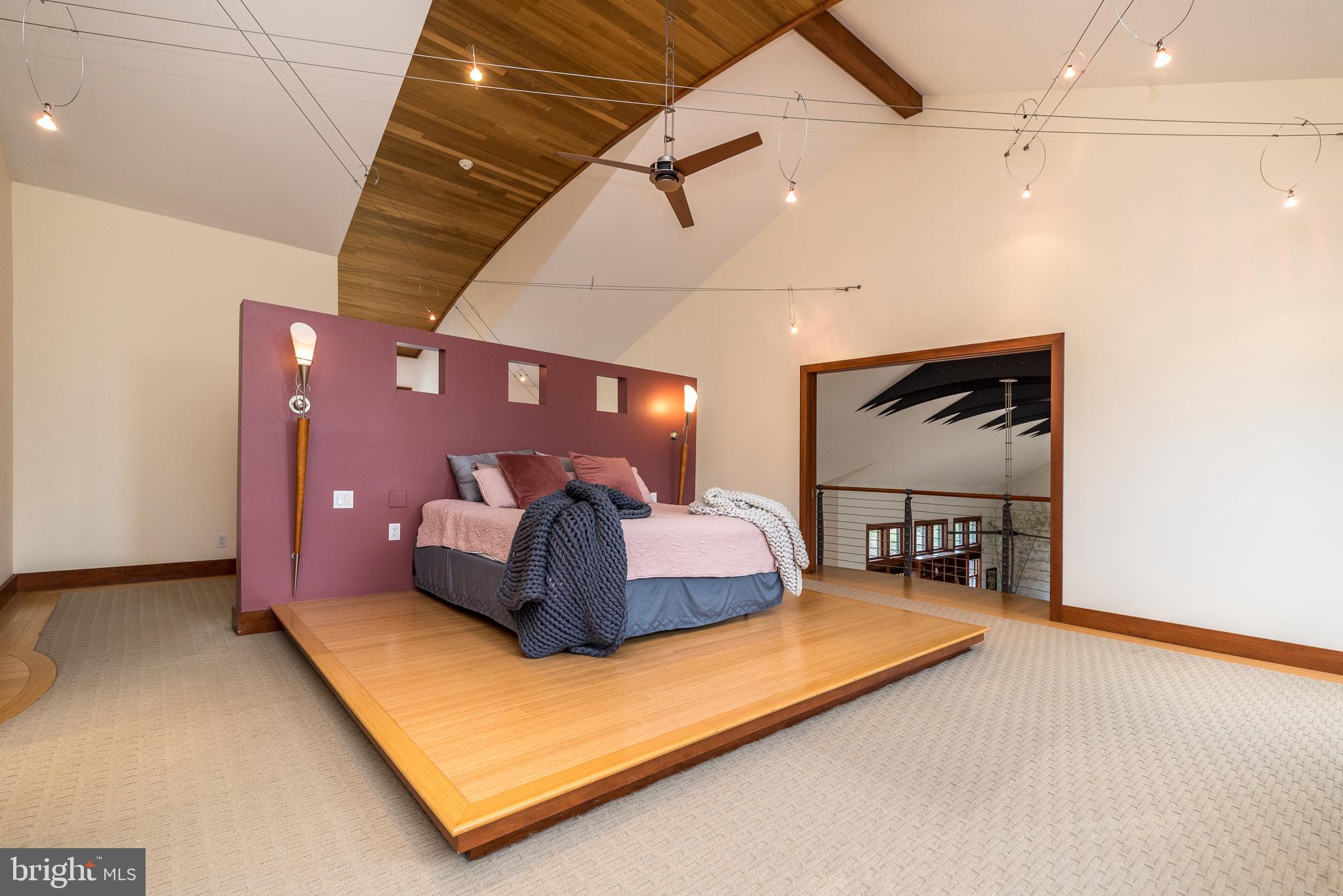 QUAIL RIDGE - Residential