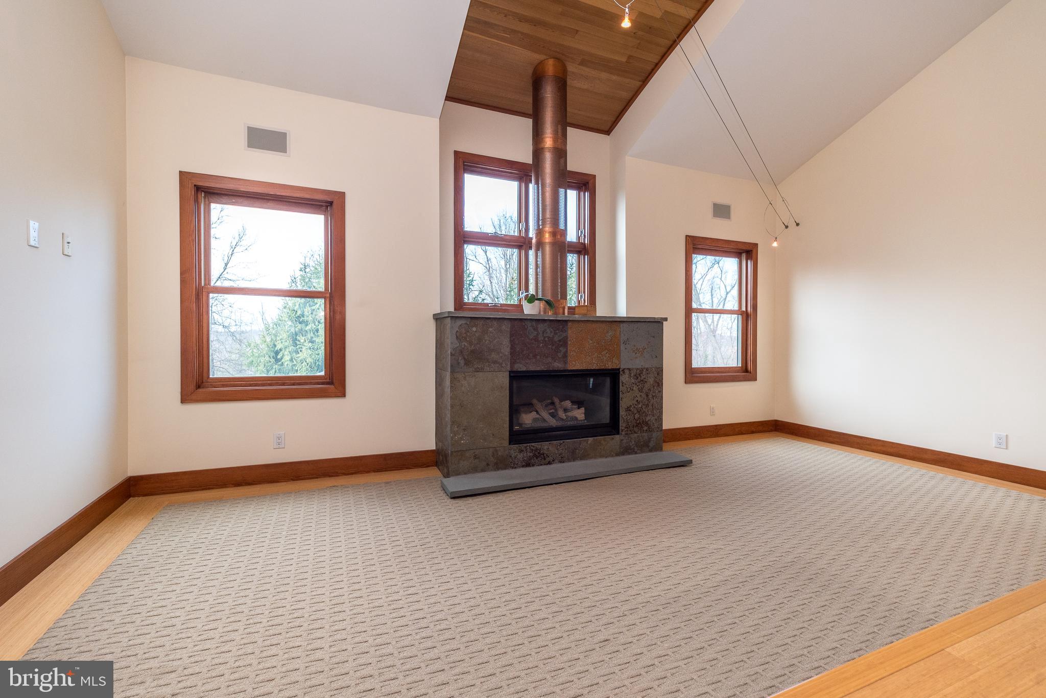 QUAIL RIDGE - Residential