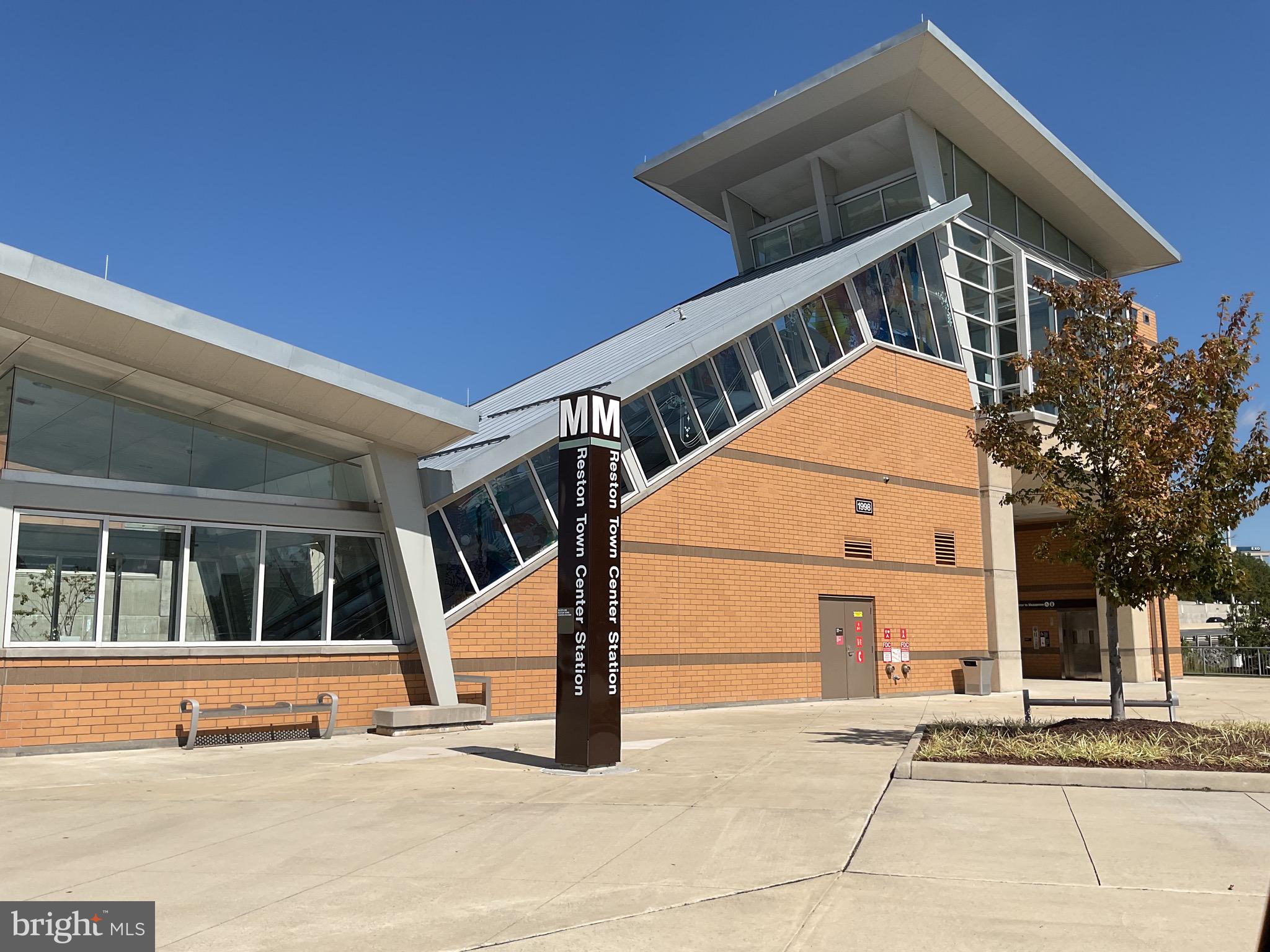 SOUTHGATE - Residential Lease