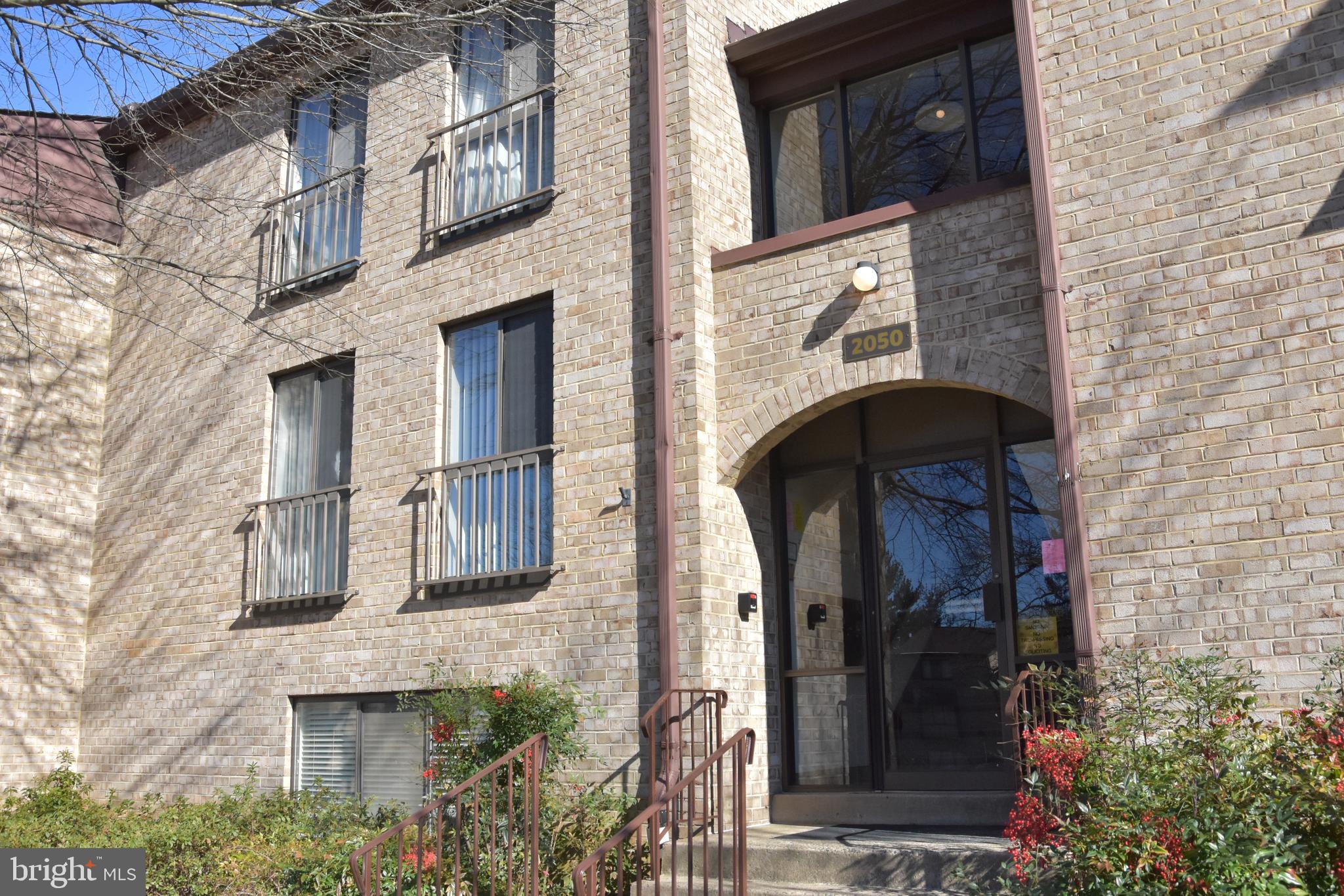 SOUTHGATE - Residential Lease