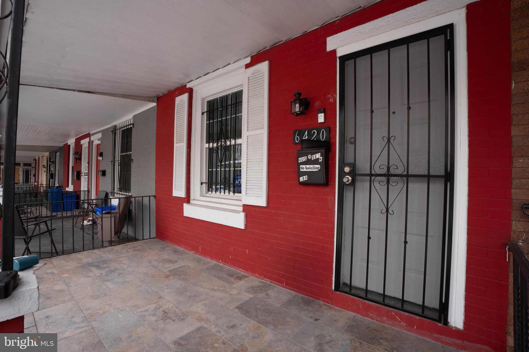 6420 N WOODSTOCK STREET