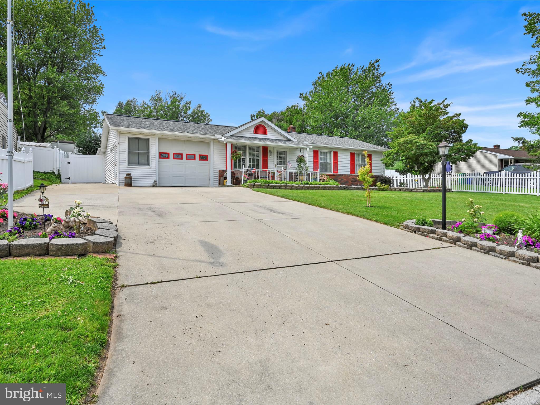 2178 CLOVERFIELD DRIVE