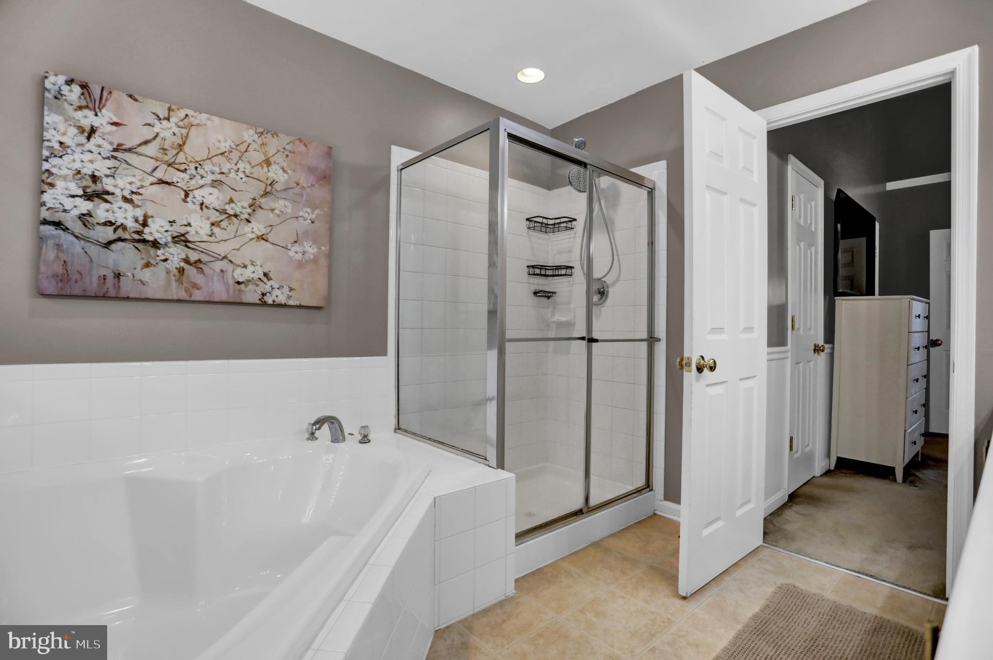 AUTUMN RUN - Residential