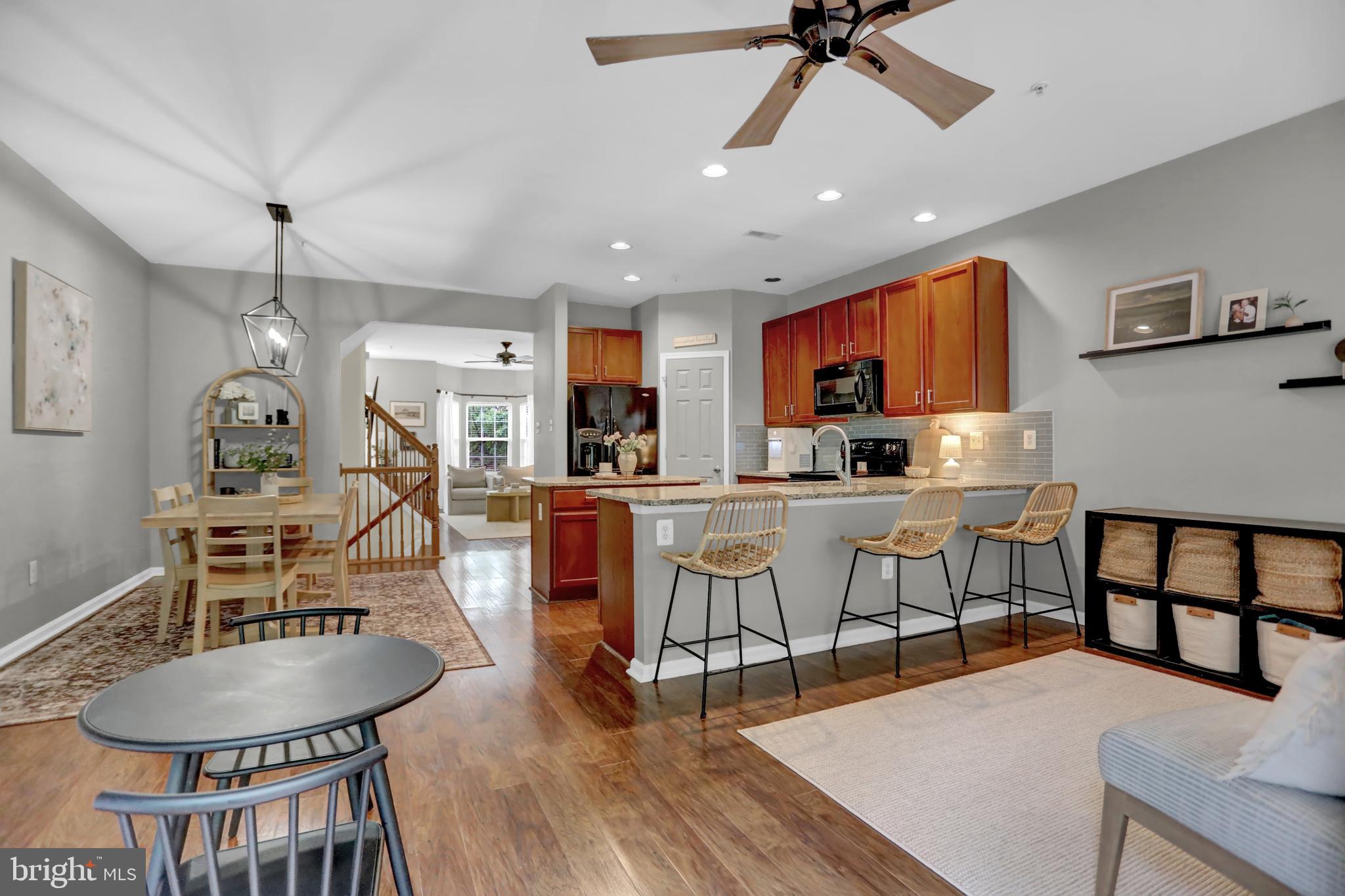 AUTUMN RUN - Residential