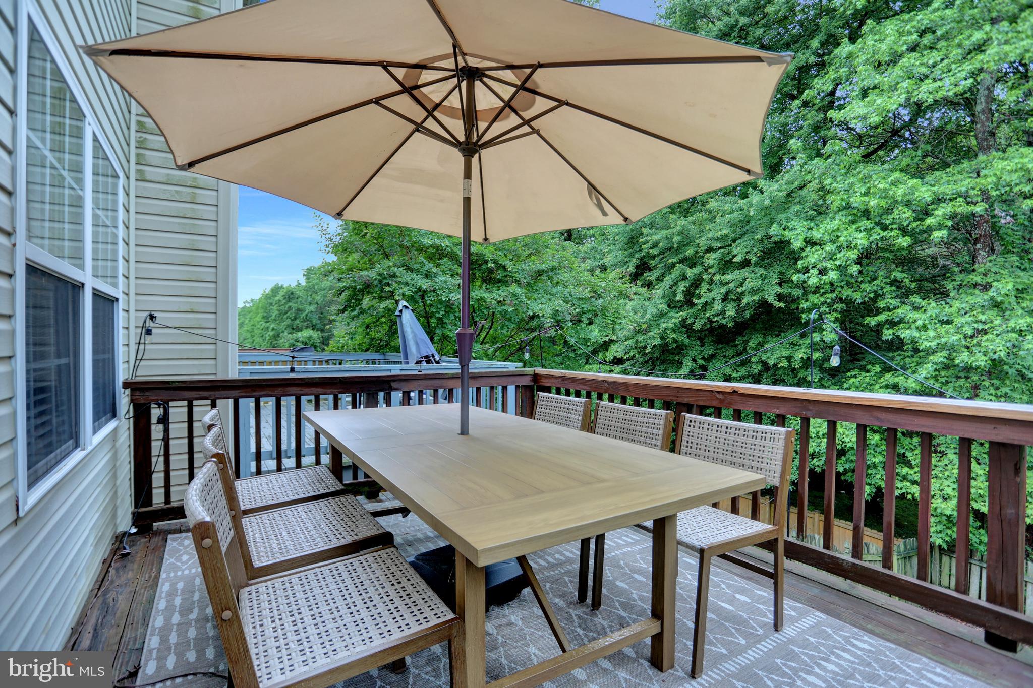 AUTUMN RUN - Residential