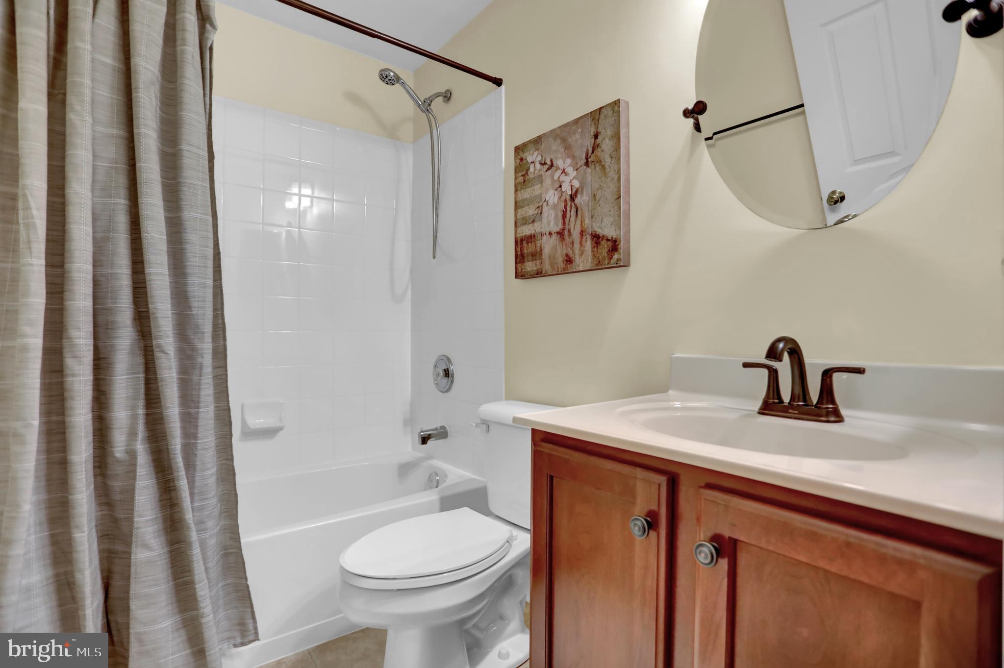 AUTUMN RUN - Residential